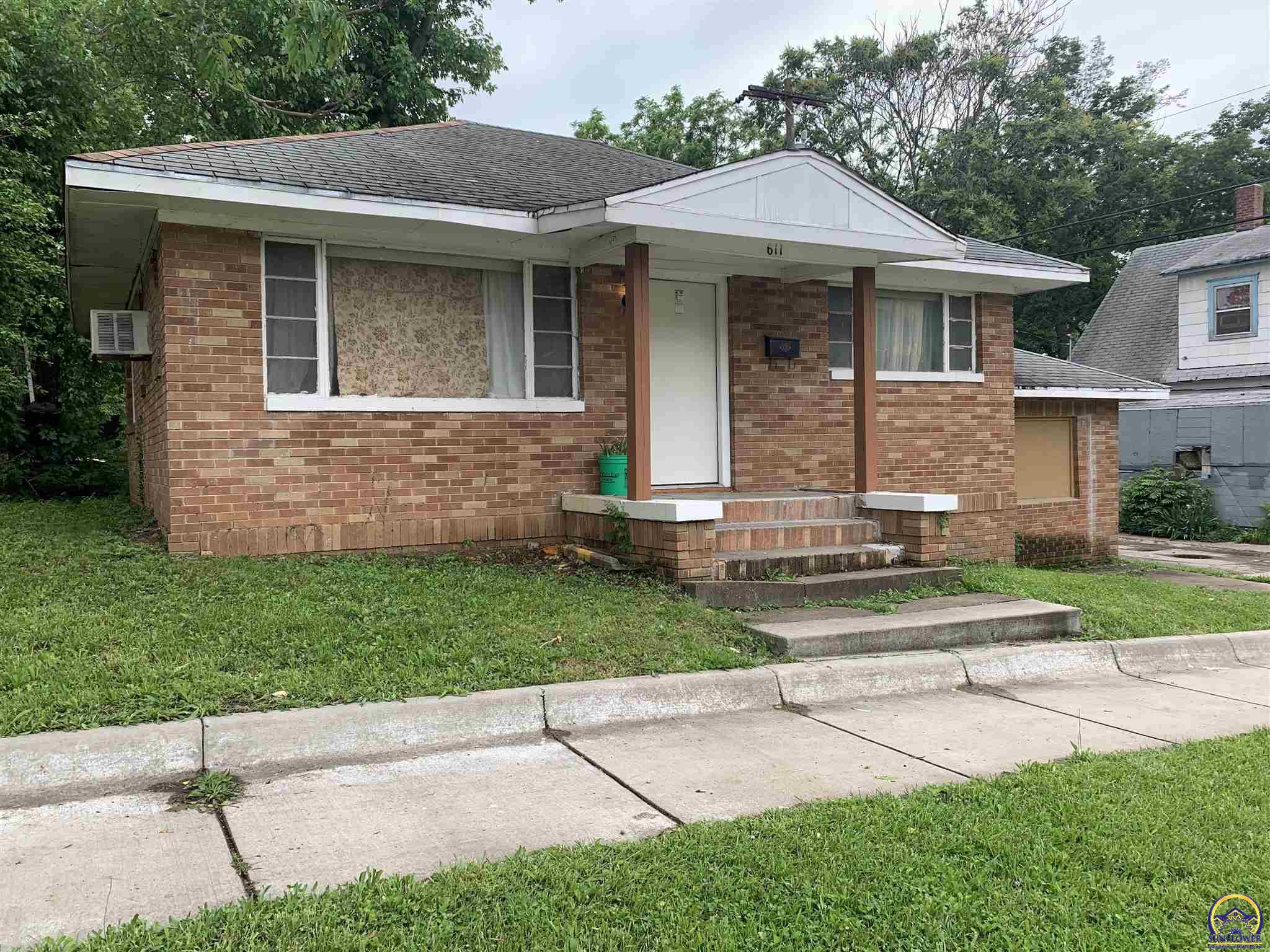 Paragon Topeka Mls 24 - 5xq1ckk