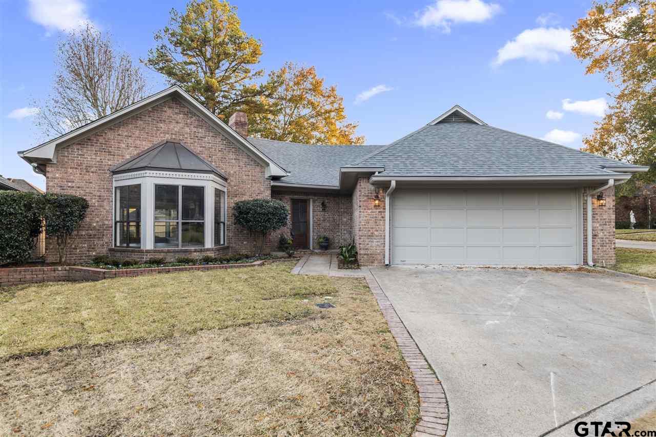 1428 Hollytree Place Tyler Tx 75703
