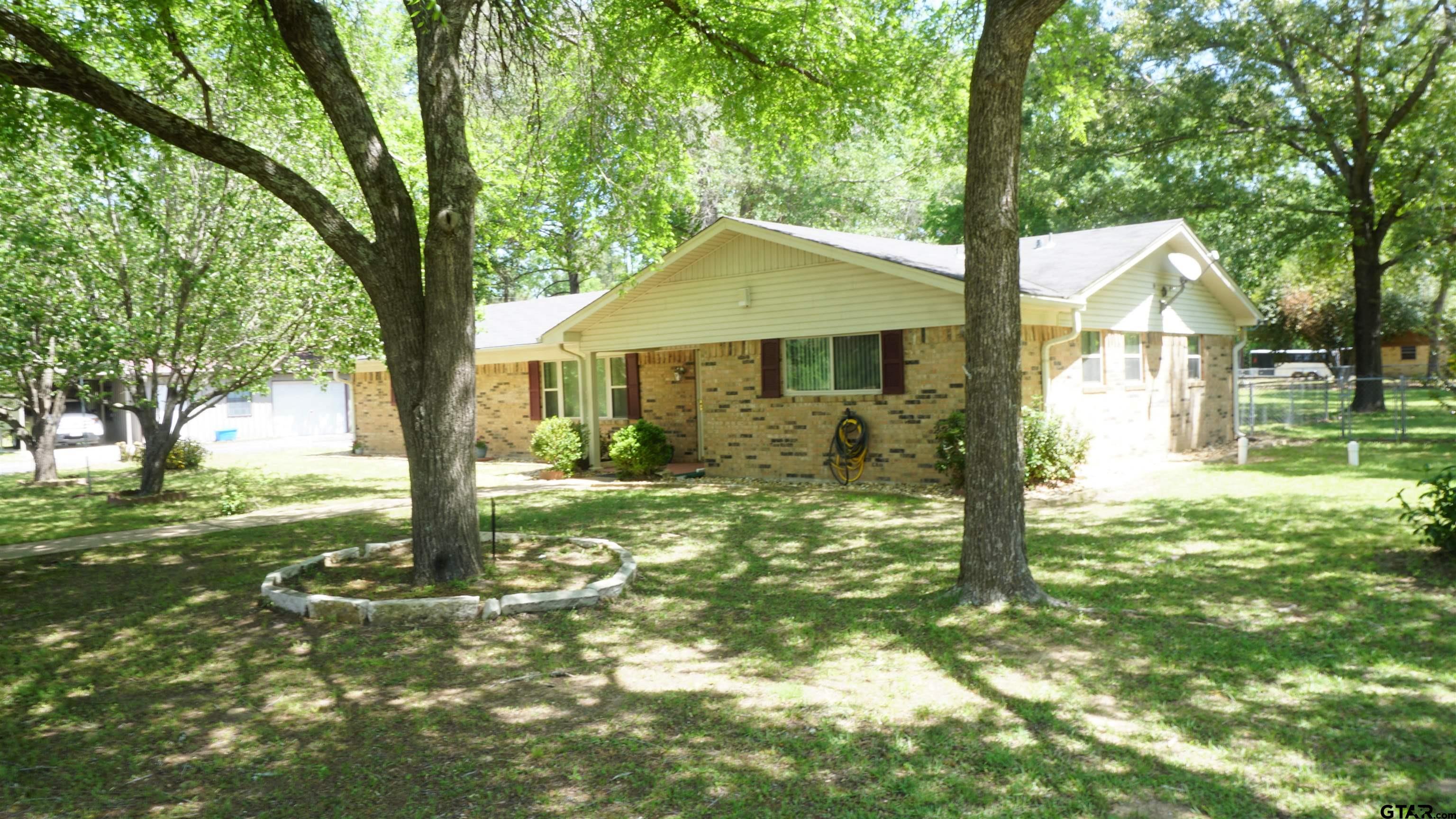 Photo for MLS Id 10148449 located at 584 FM 3052 N