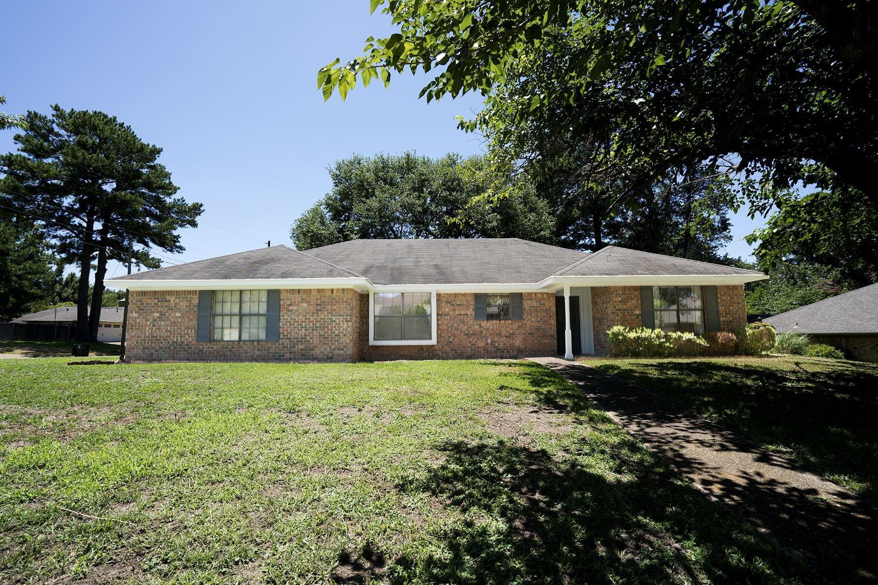 Residential Real Estate in East Texas DRAKE Residential