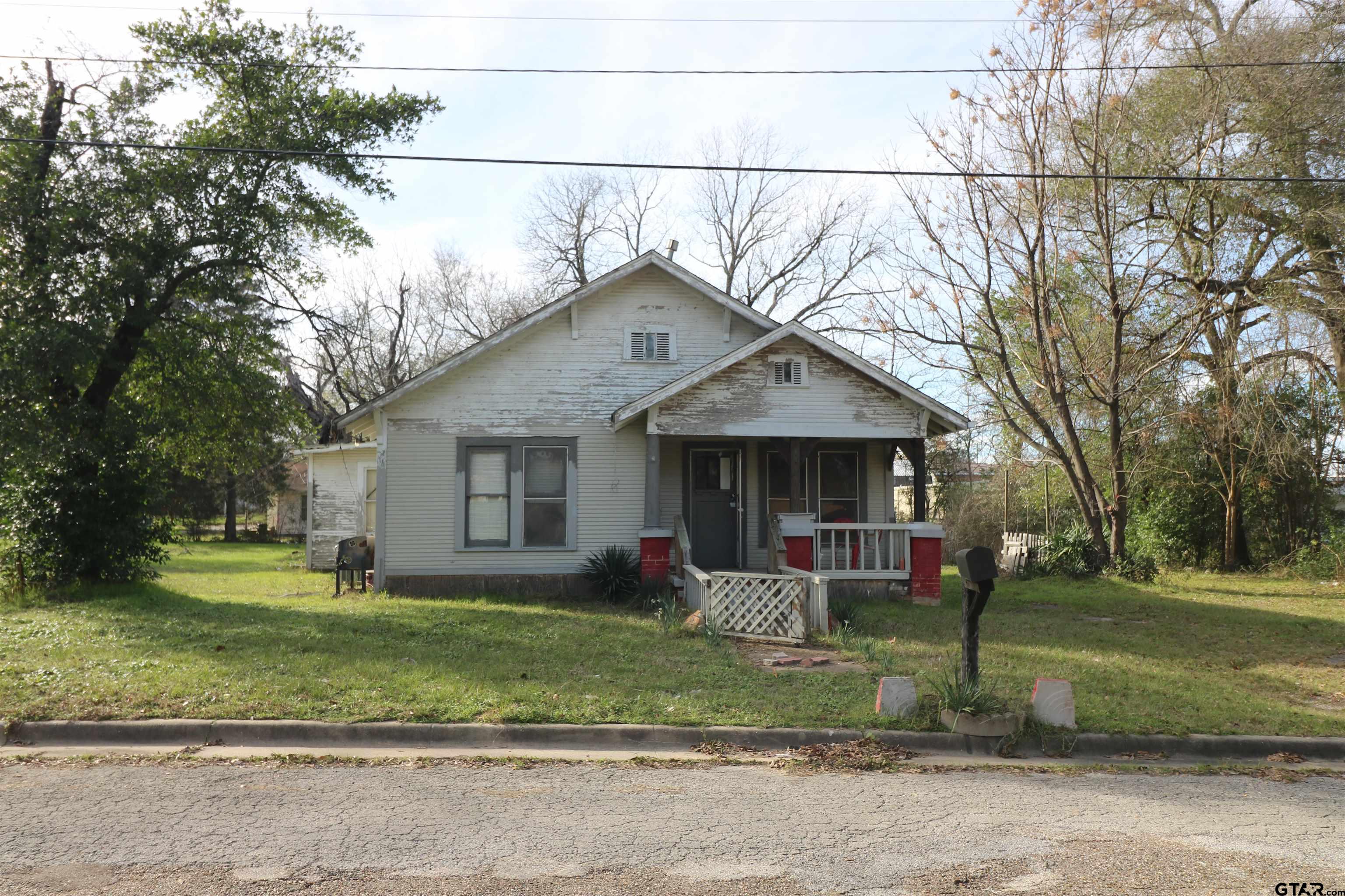 112 S Cypress Street, Gilmer, Texas image 10