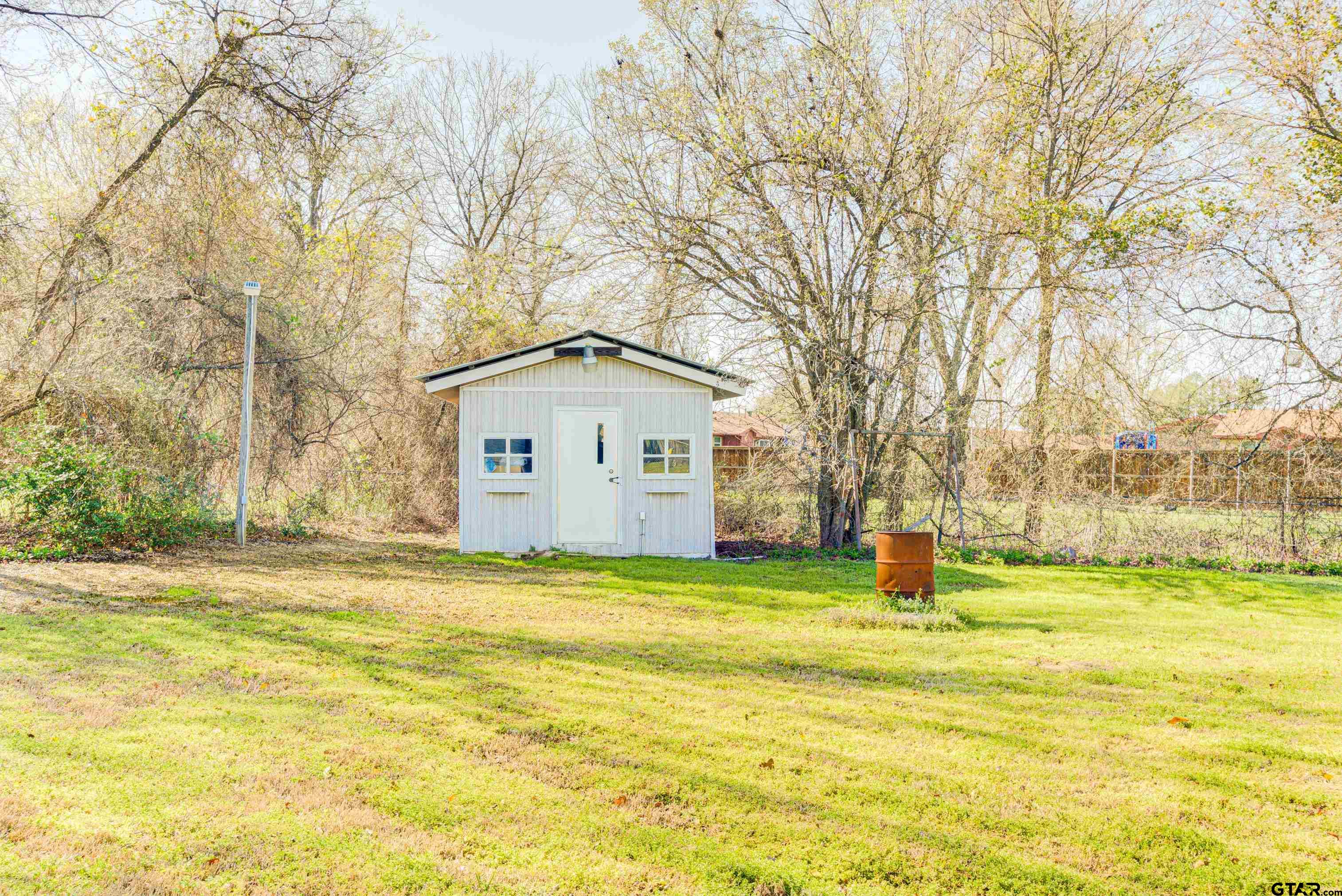 102 1st St, Trinidad, Texas 75163, 3 Bedrooms Bedrooms, ,2 BathroomsBathrooms,Manufactured(mobile) Home,For Sale,1st St,23004004