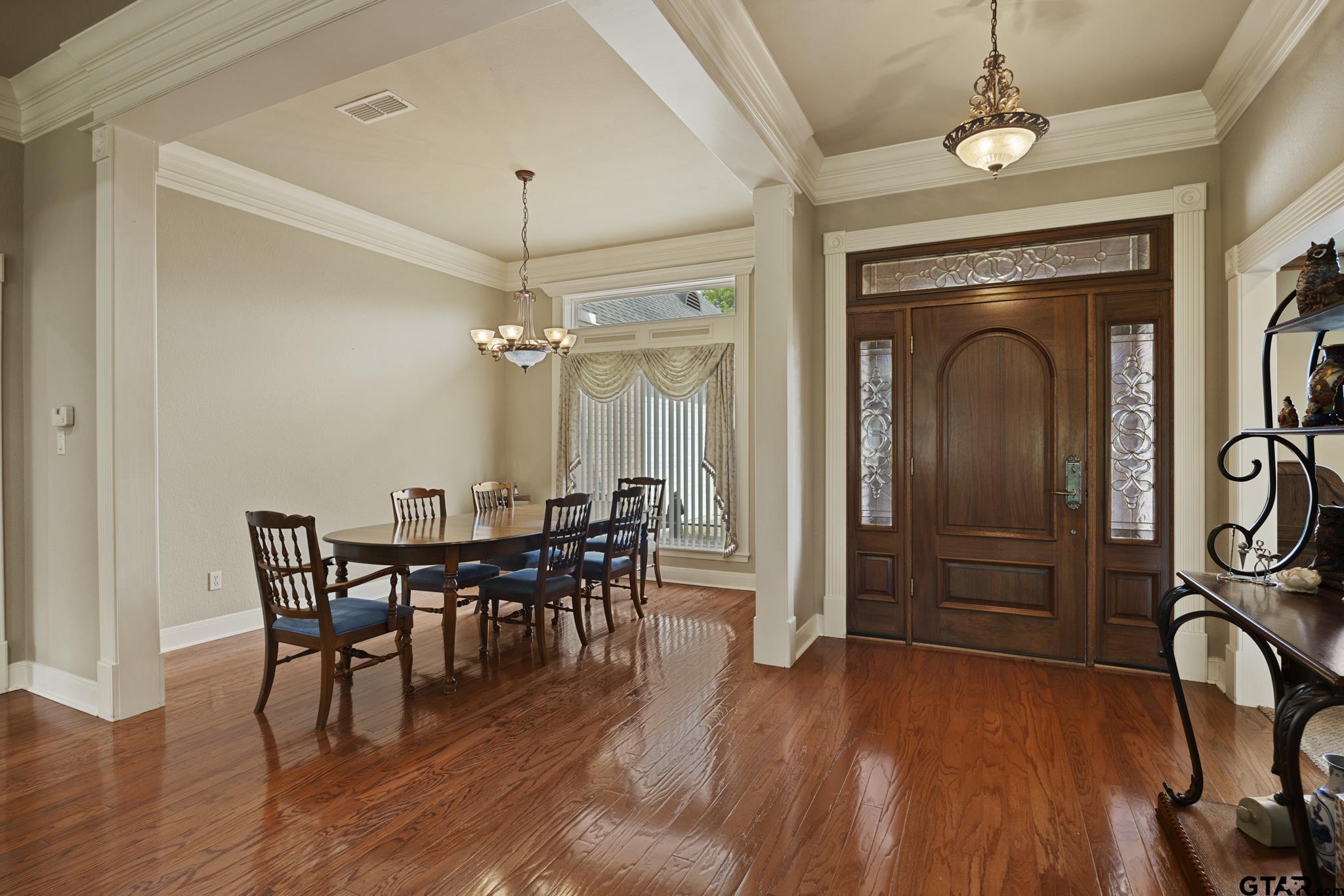 Photo for MLS Id 23005412 located at 580 Bunker Drive