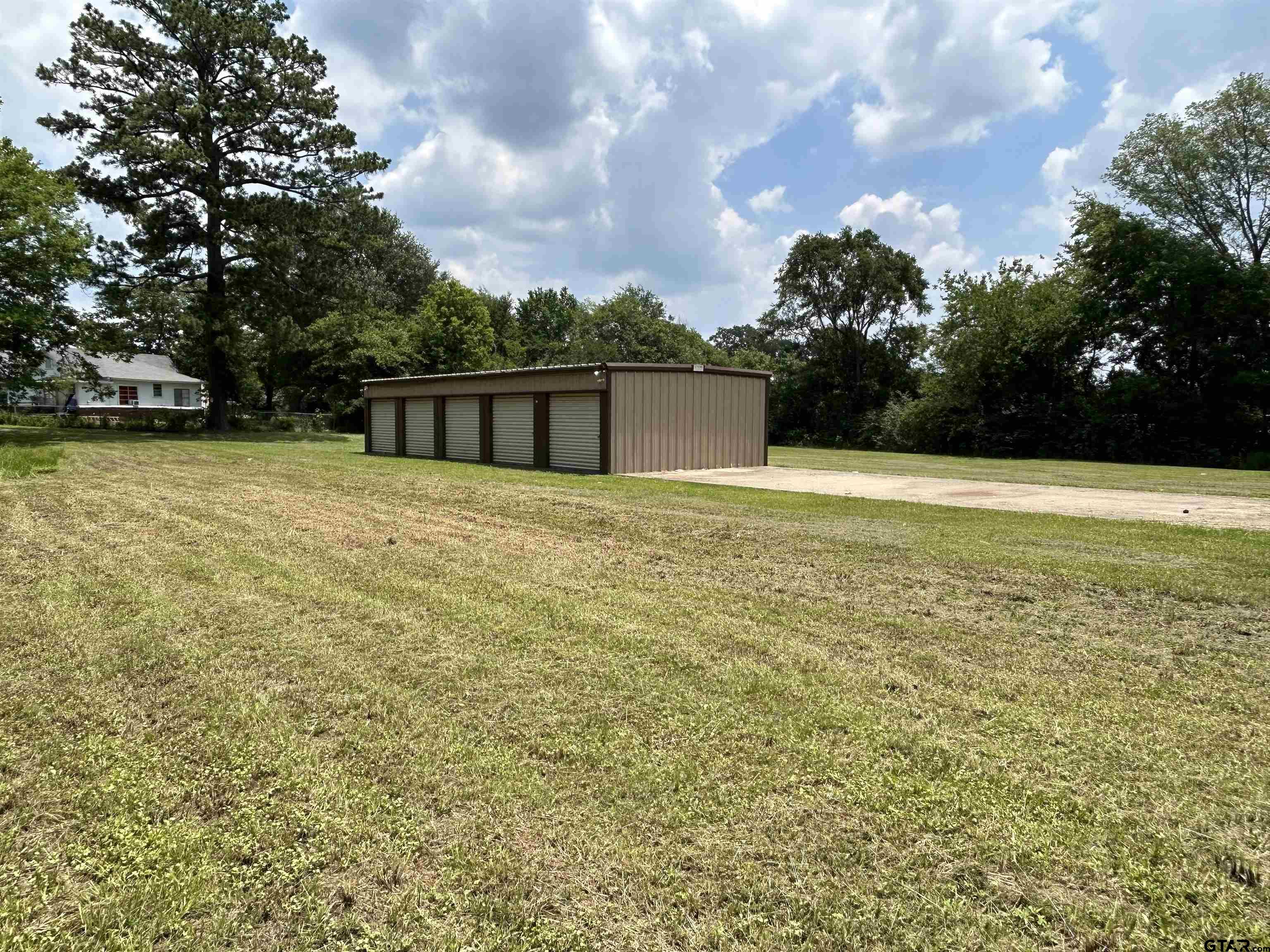 304 US Hwy 287 S, Elkhart, Texas 75839, ,Building,For Sale,US Hwy 287 S,23007256