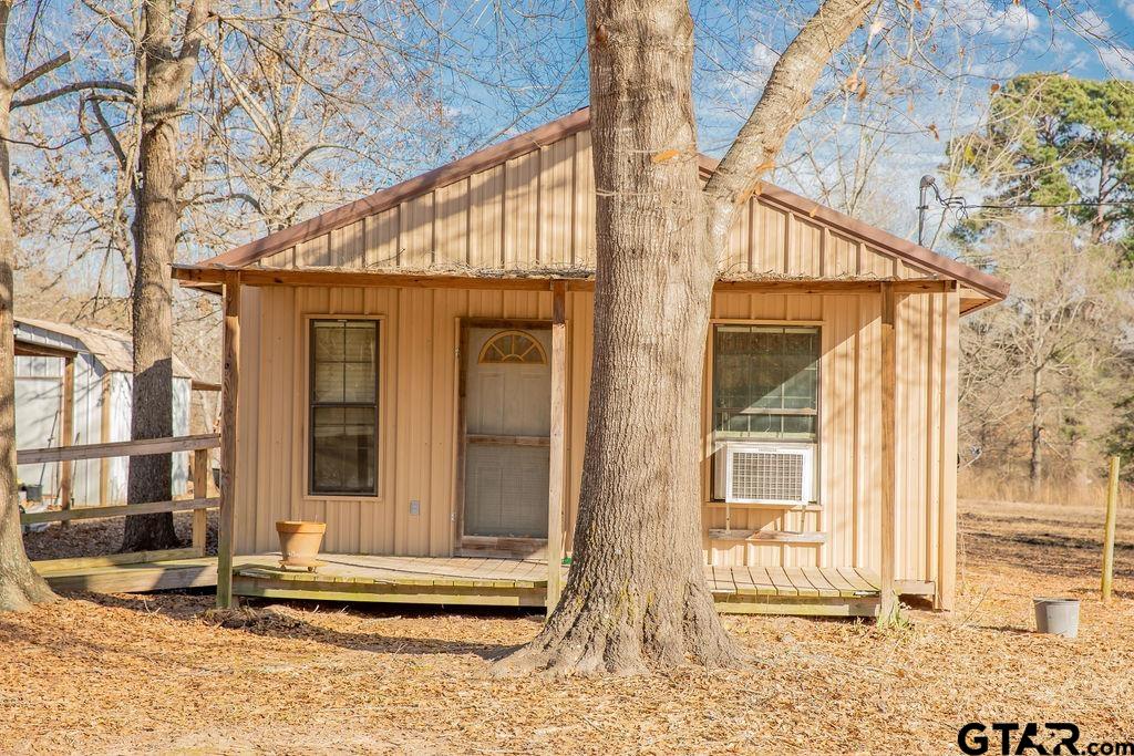 19454 & 19412 FM 2015, Lindale, Texas 75771, 2 Bedrooms Bedrooms, ,1 BathroomBathrooms,Single Family Detached,For Sale,FM 2015,23010881