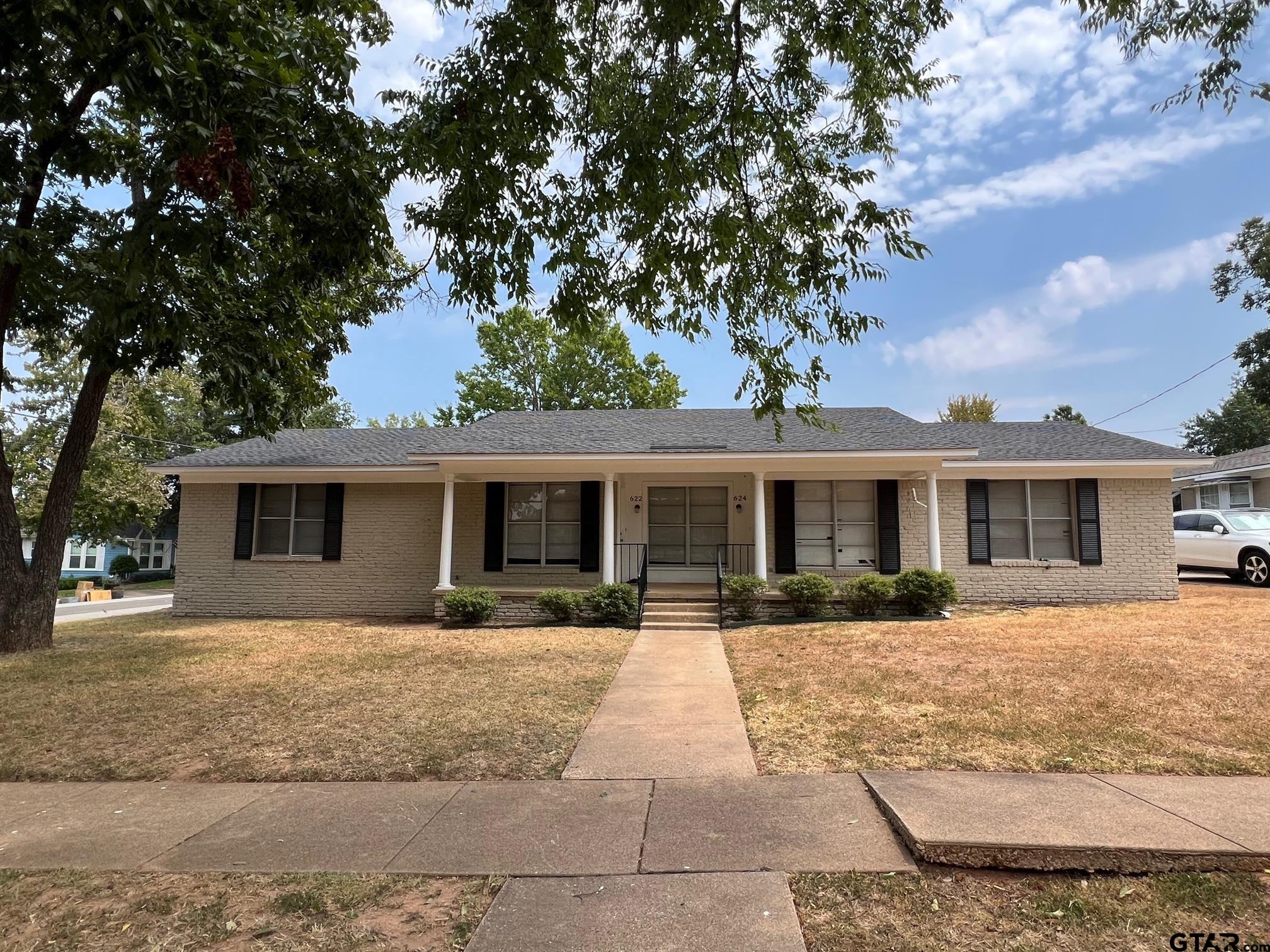 624 College Ave, Tyler, Texas 75701, ,Duplex,For Sale,College Ave,23012044