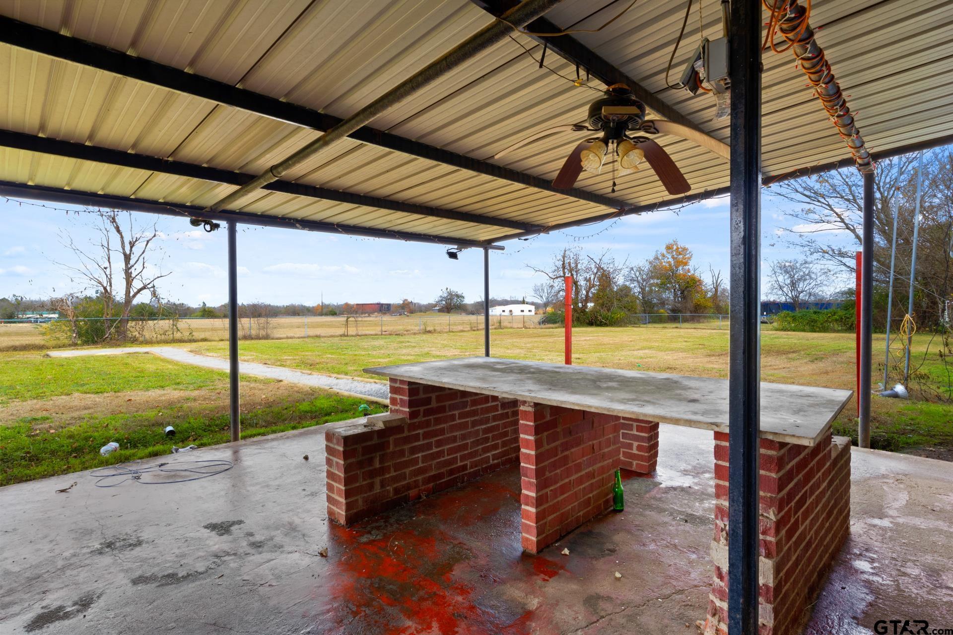 605 E Crawford St Talco, Texas 75487 Price 139,900 MLS 23015997