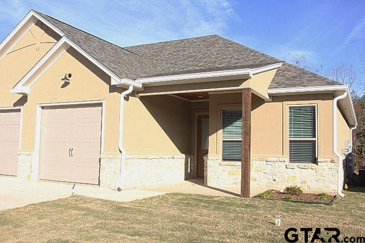 9149 CR 273 Unit 106, Tyler, Texas 75707, 2 Bedrooms Bedrooms, ,2 BathroomsBathrooms,Town Home,For Sale,CR 273 Unit 106,23016280