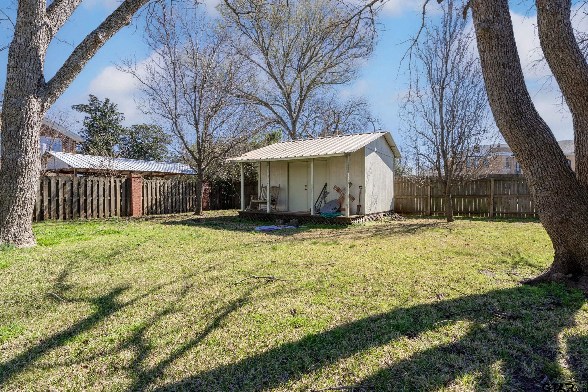 205 5th St, Rusk, Texas 75785, 2 Bedrooms Bedrooms, ,2 BathroomsBathrooms,Single Family Detached,For Sale,5th St,24002462