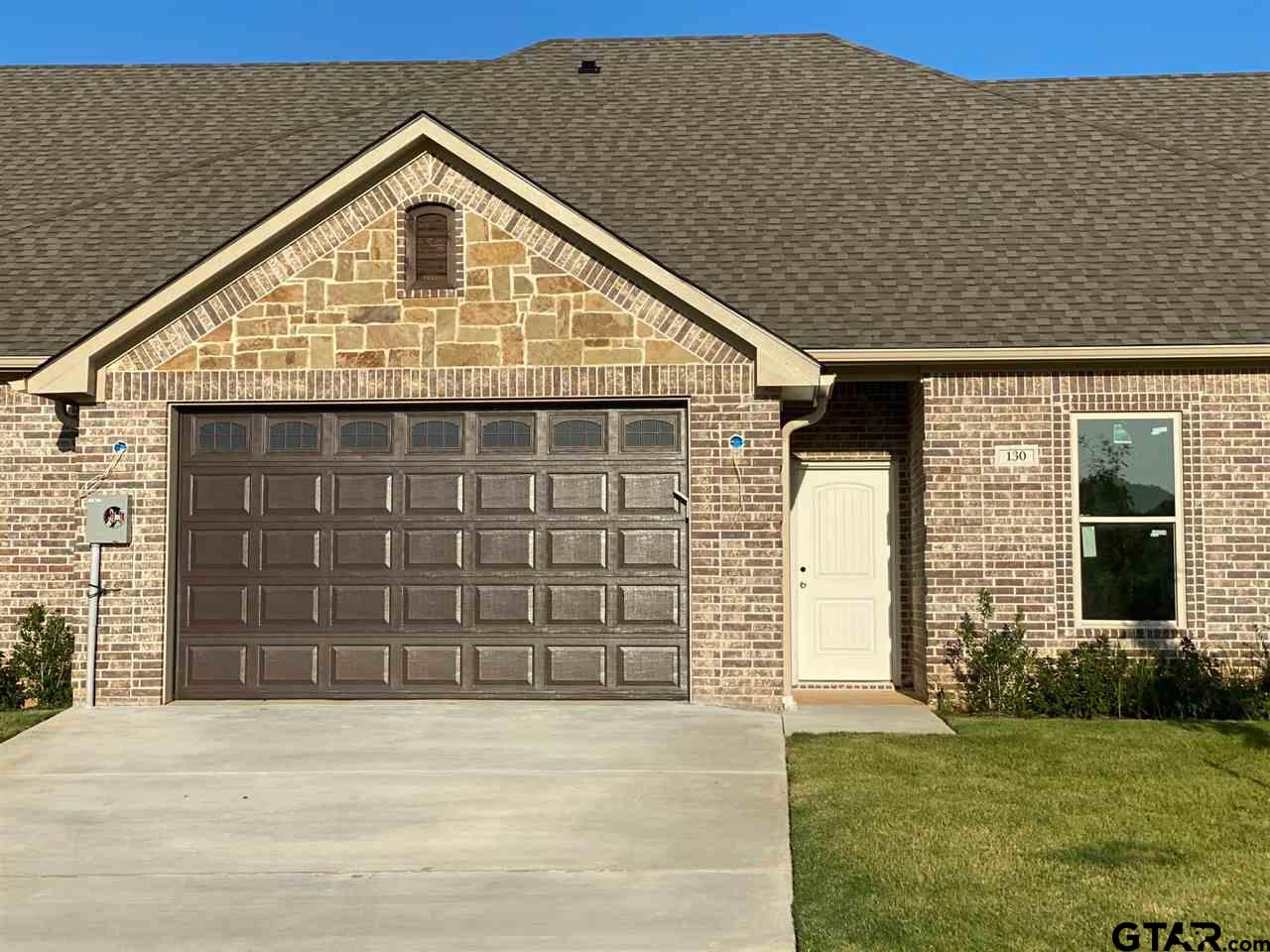 130 Letha Court, Tyler, Texas 75702, 3 Bedrooms Bedrooms, ,2 BathroomsBathrooms,Town Home,For Sale,Letha Court,24005281