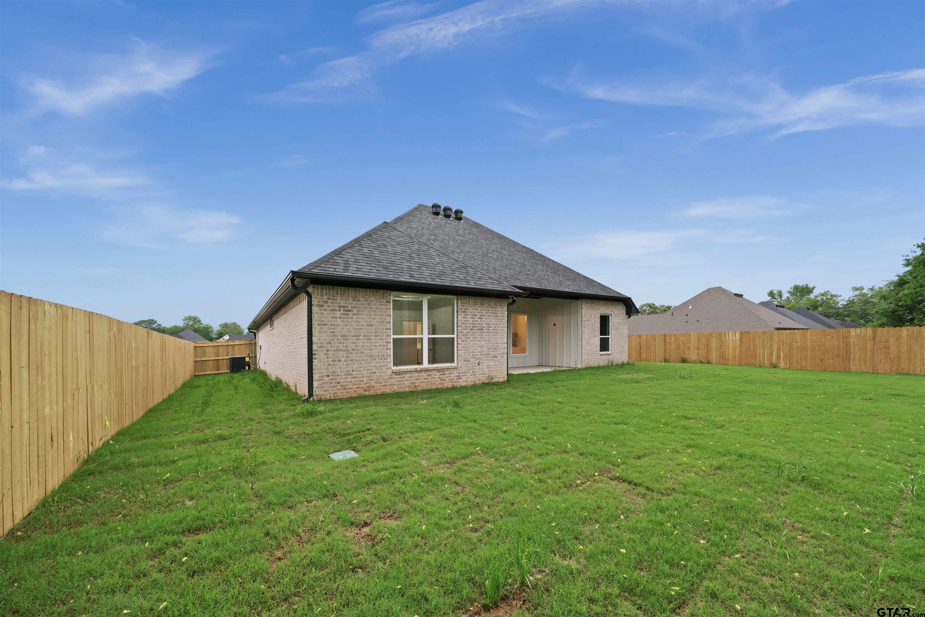 813 Redwing Way, Whitehouse, Texas 75791, 4 Bedrooms Bedrooms, ,2 BathroomsBathrooms,Single Family Detached,For Sale,Redwing Way,24005818