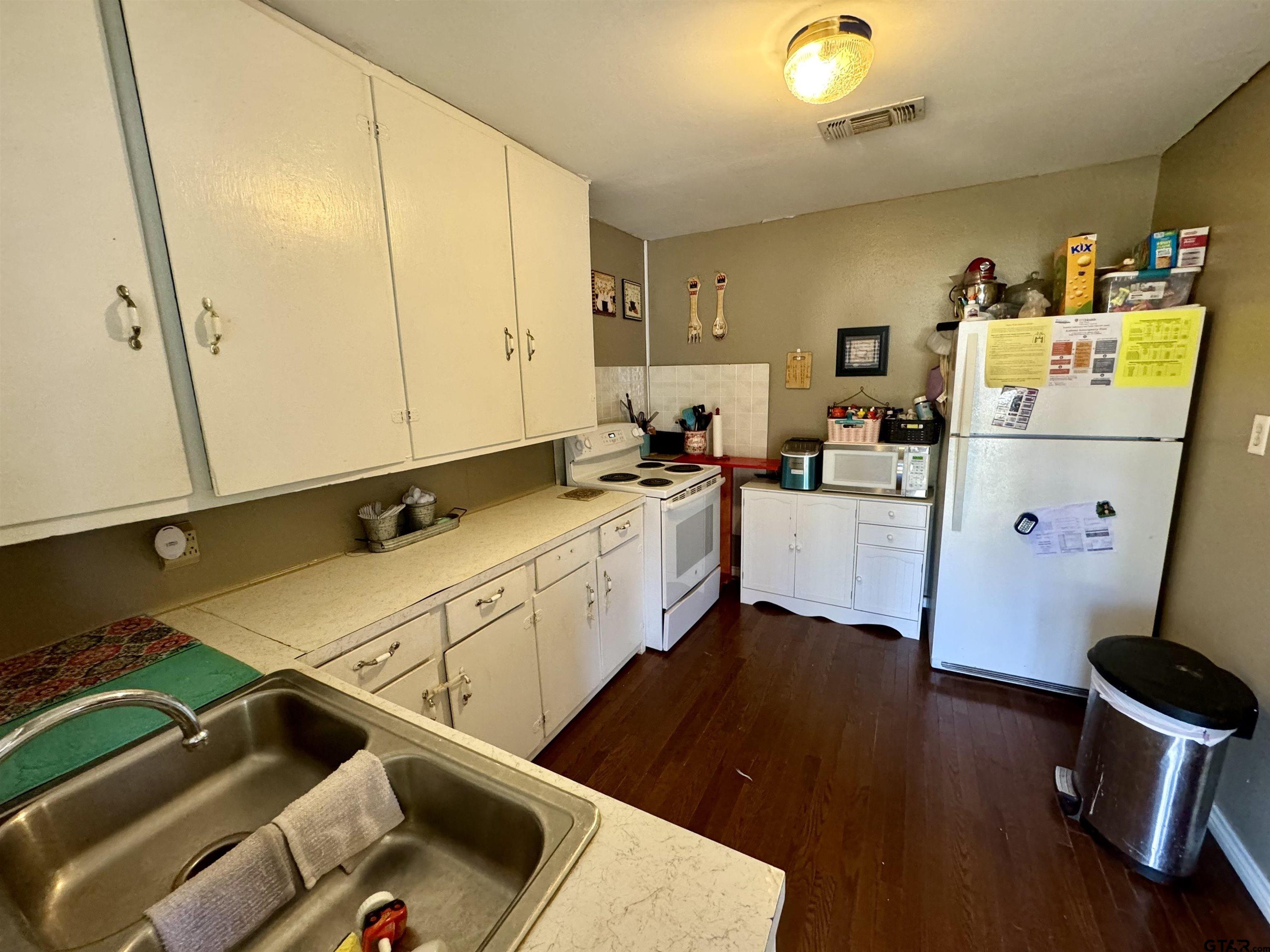 113 Ridgeway Dr, Daingerfield, Texas image 17