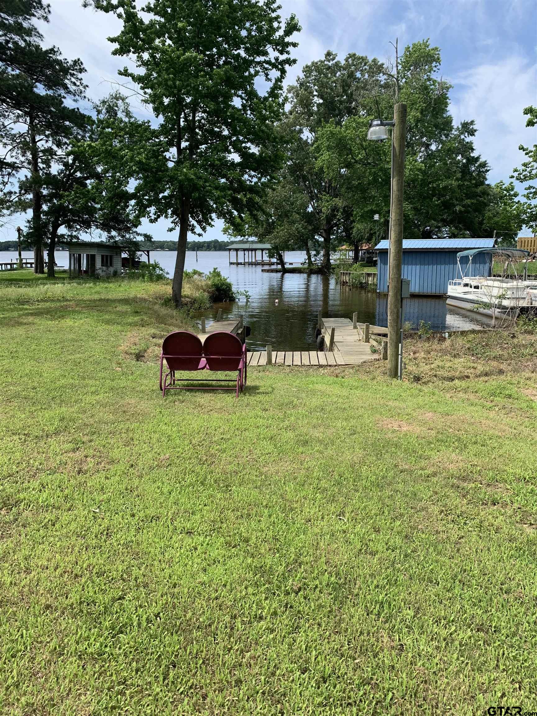 816 Cr 184, Carthage, Texas image 2