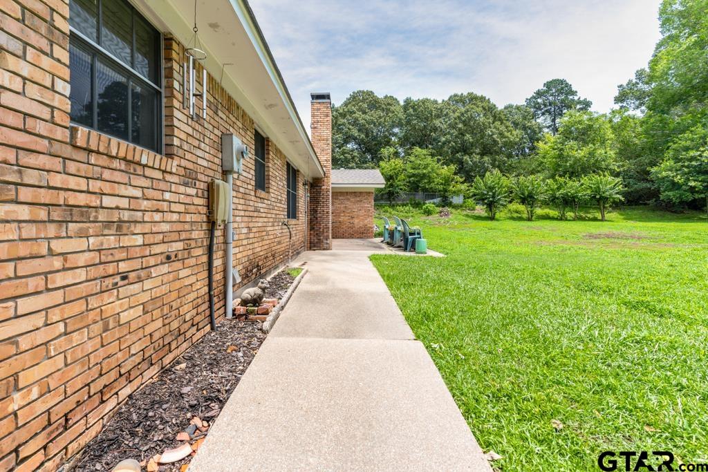 1826 Azalea Street, Gilmer, Texas image 31