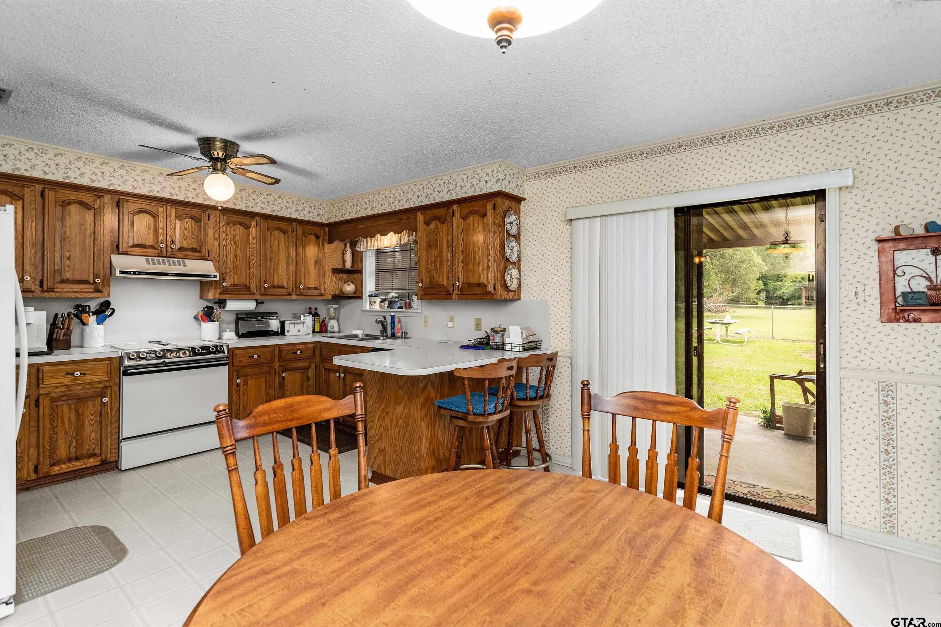 3219 Fm 1817, Elkhart, Texas image 18