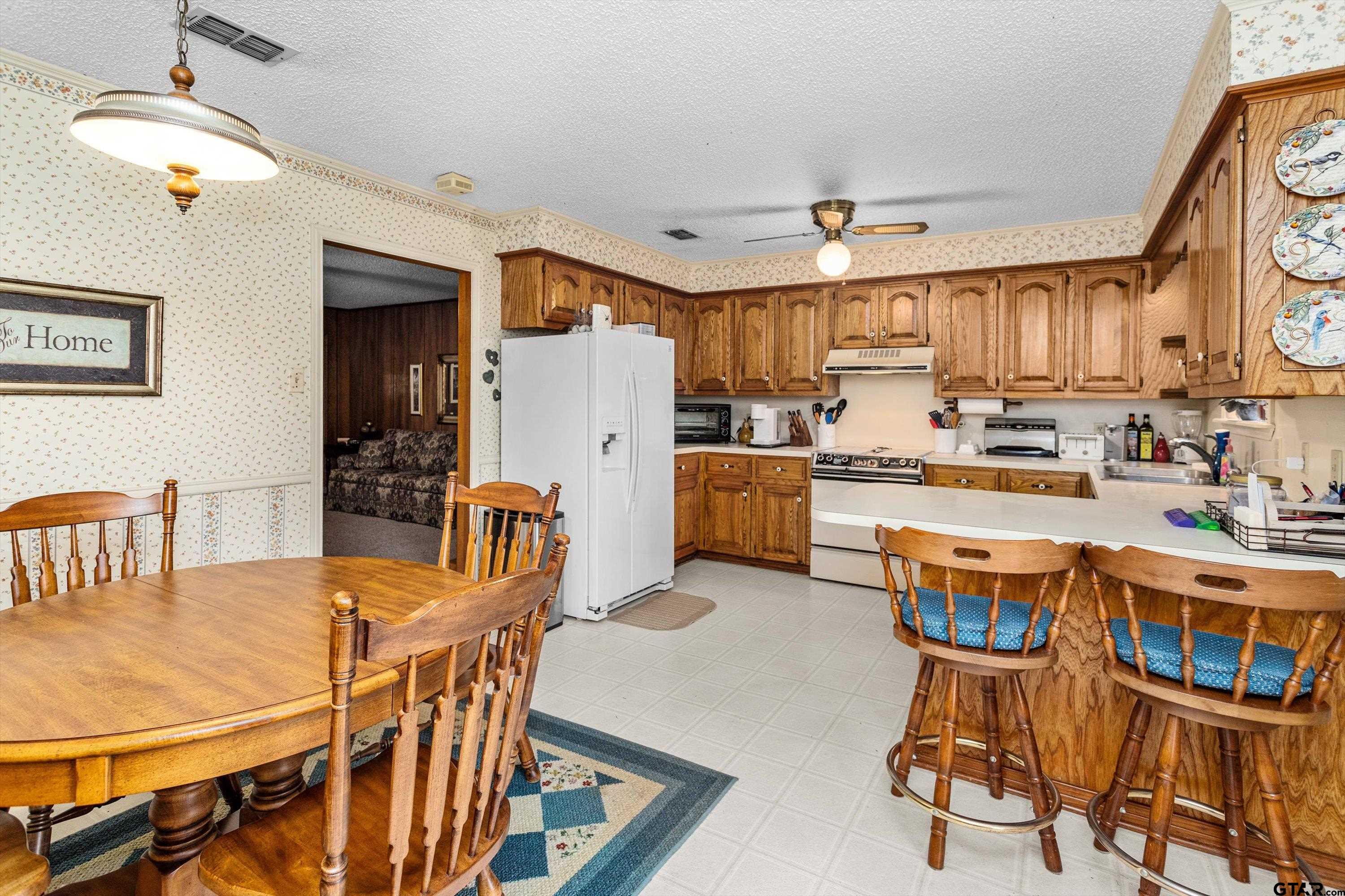 3219 Fm 1817, Elkhart, Texas image 19