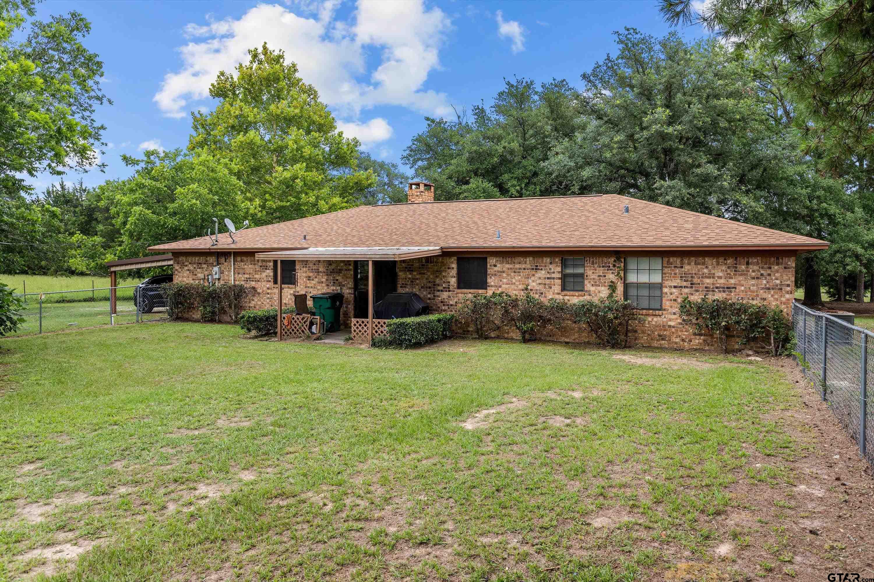 3219 Fm 1817, Elkhart, Texas image 9