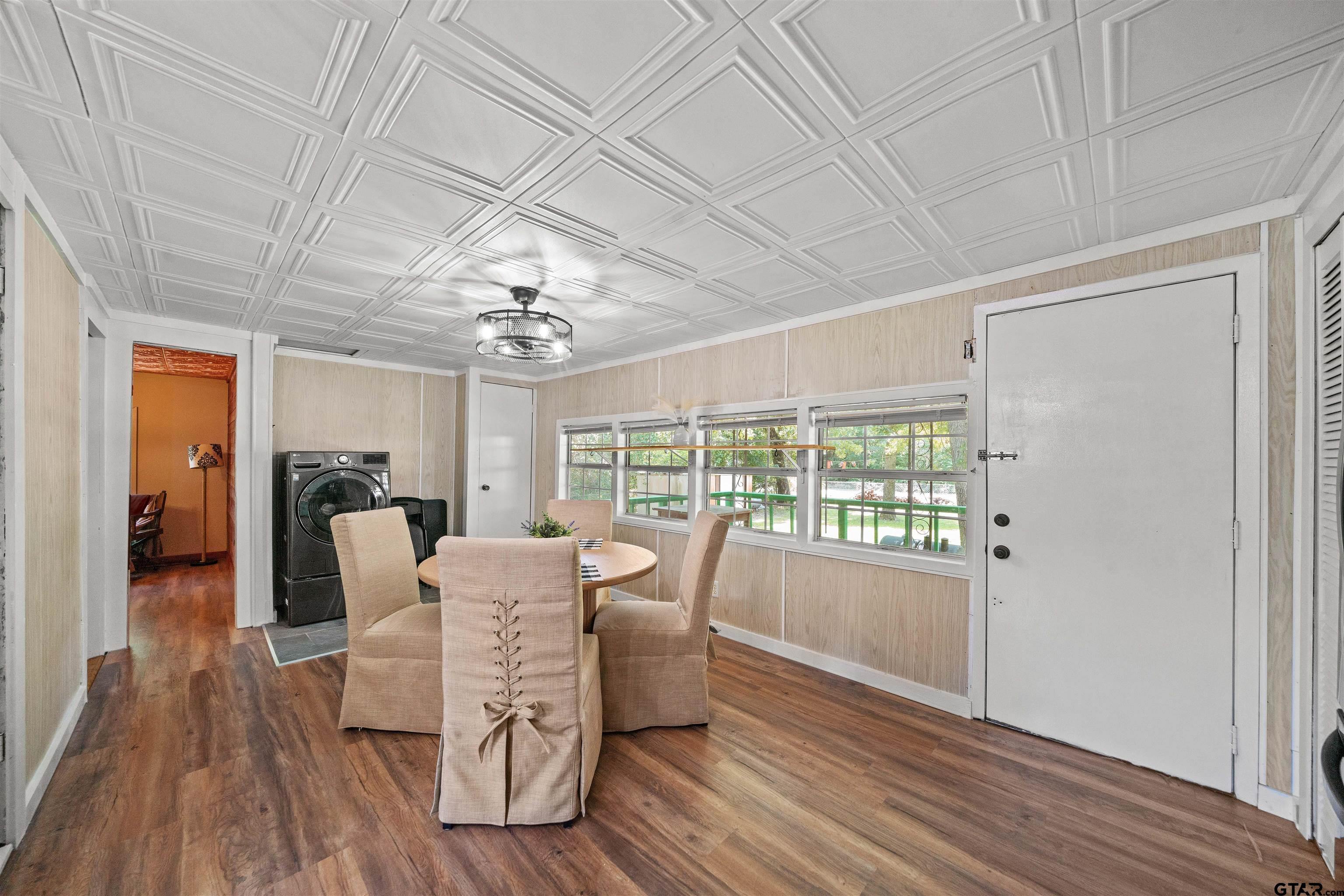 21622 Ravenwood Dr., Chandler, Texas image 13