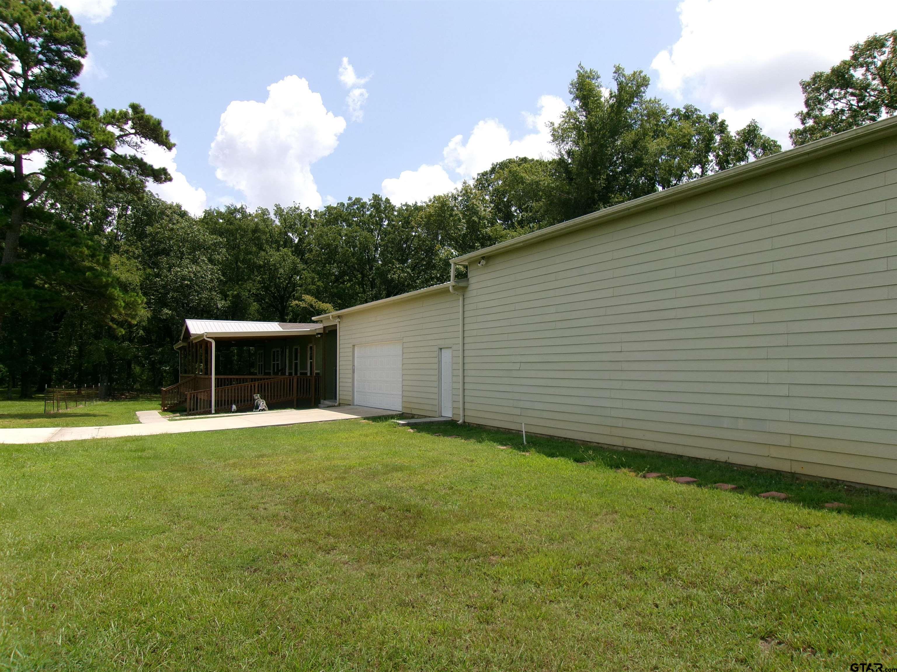 7559 Farm Road 2120, Bagwell, Texas image 17