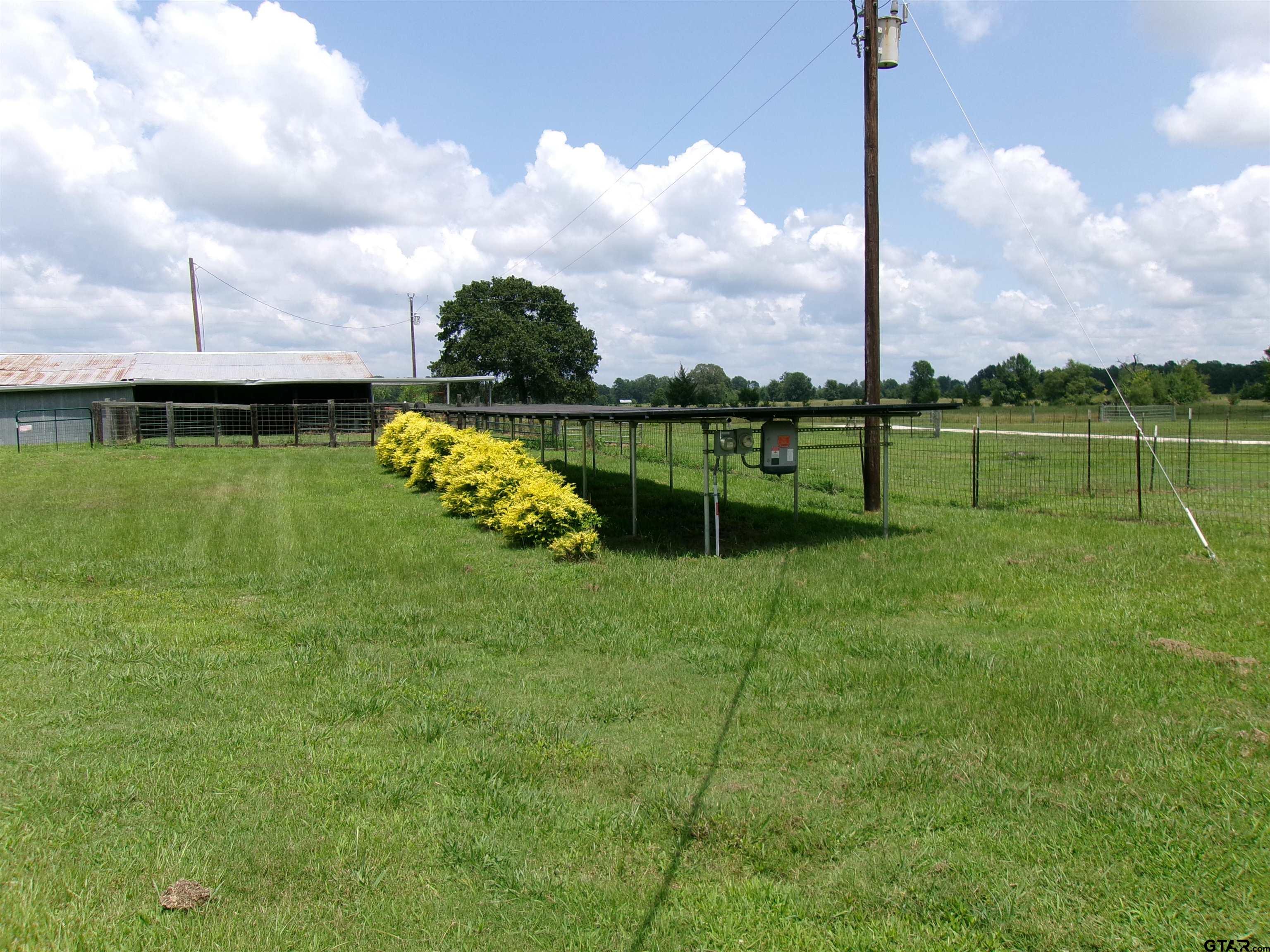 7559 Farm Road 2120, Bagwell, Texas image 27