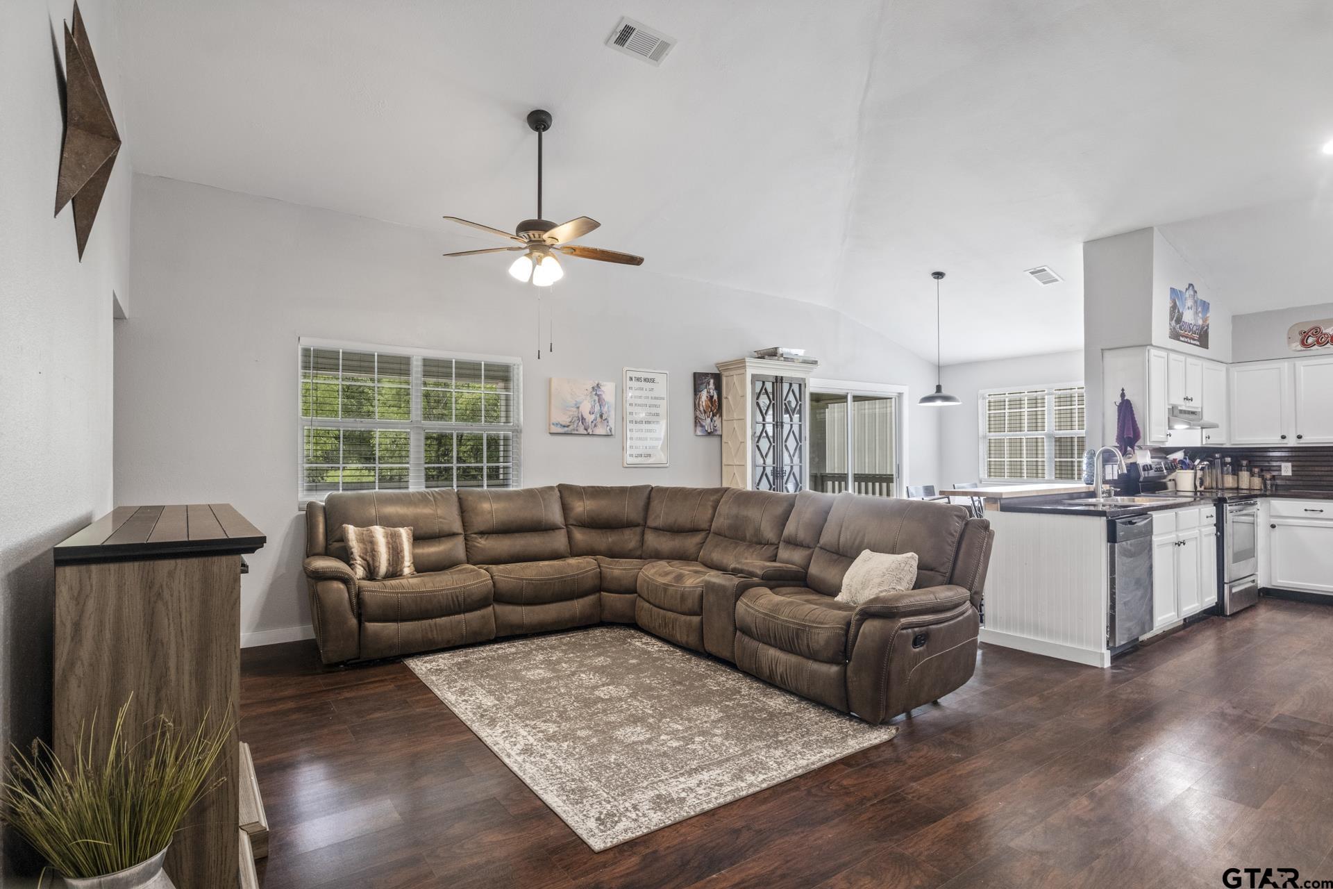 5536 County Road 1905, Talco, Texas image 10
