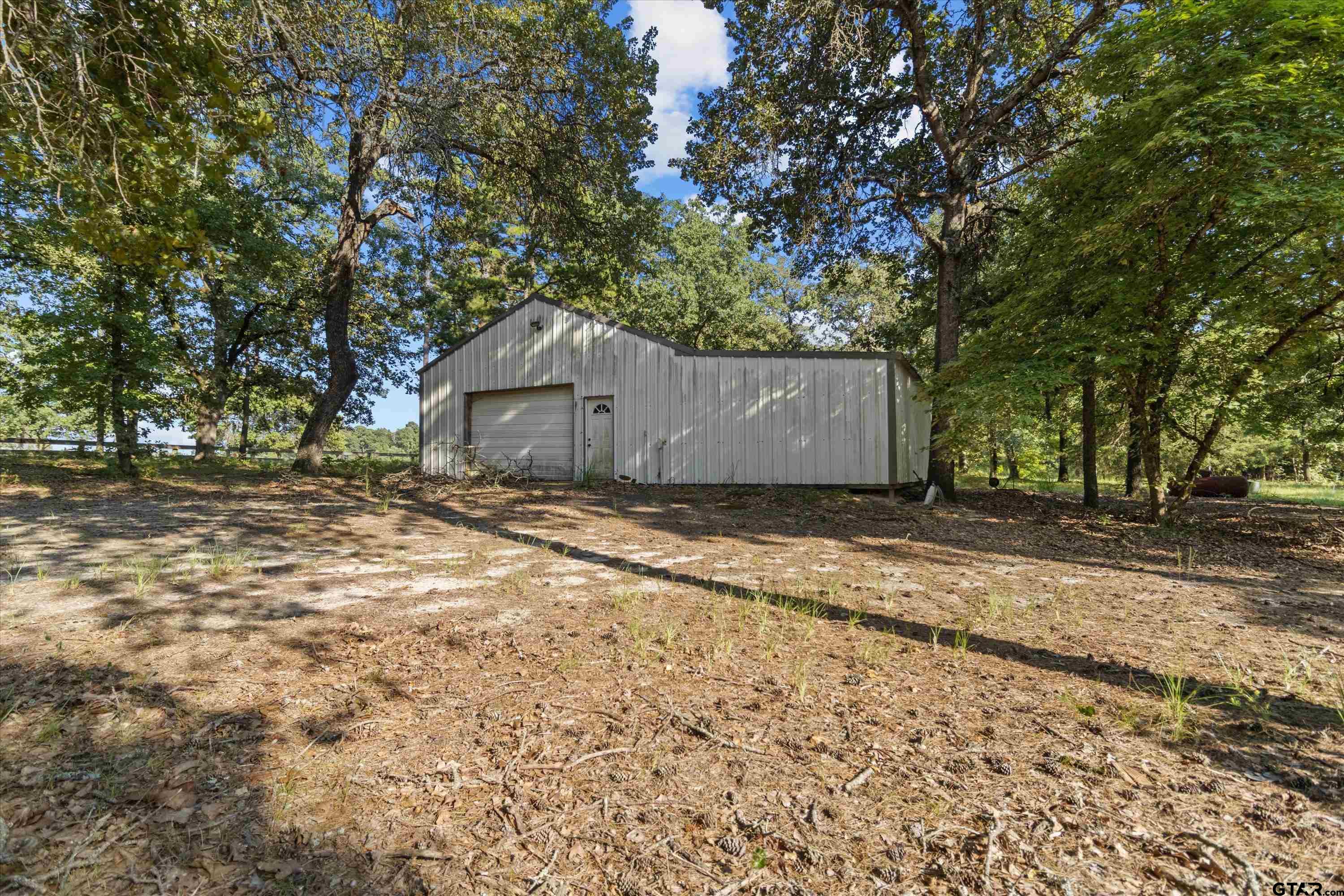 907 Fm 2869, Winnsboro, Texas image 44