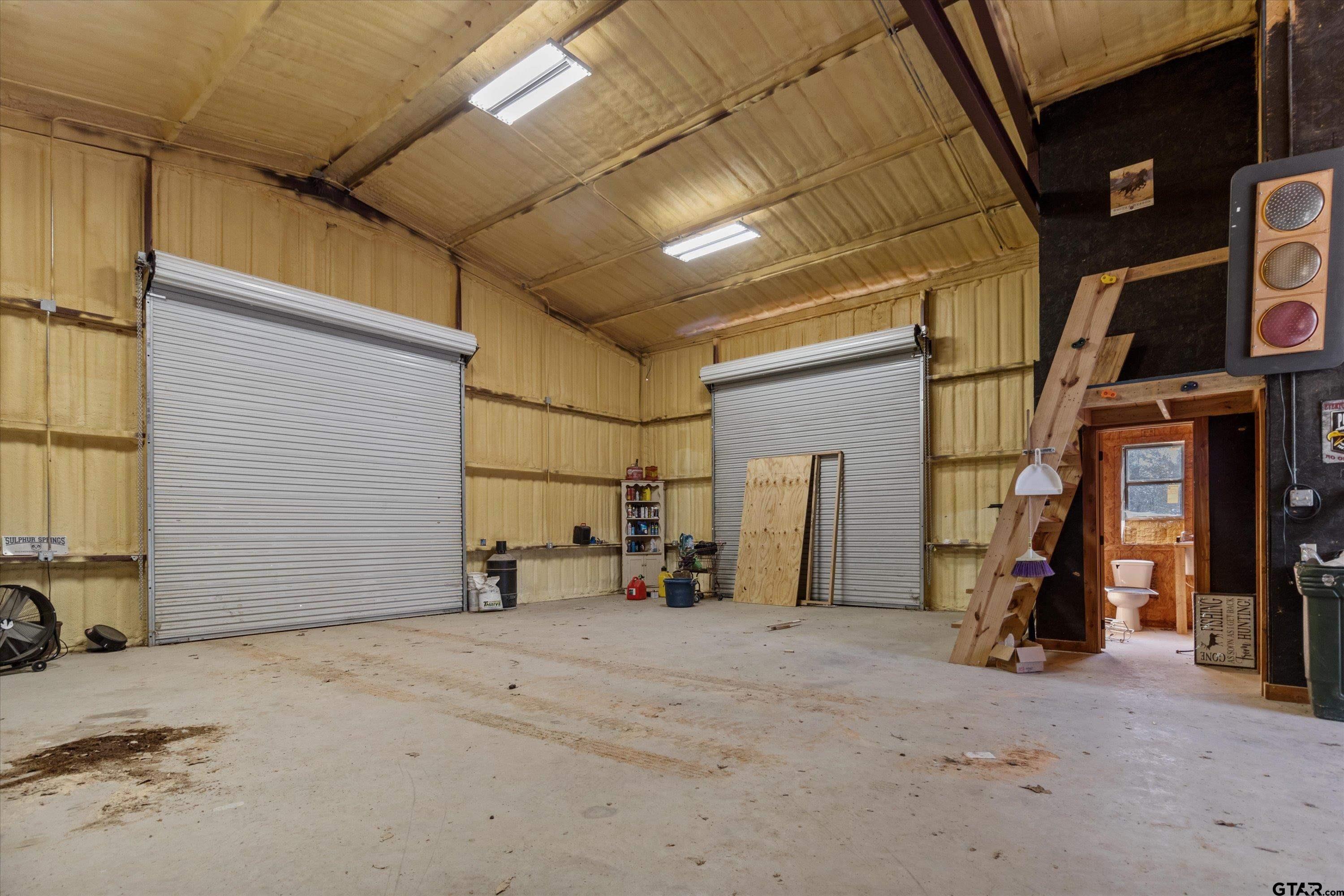 907 Fm 2869, Winnsboro, Texas image 47