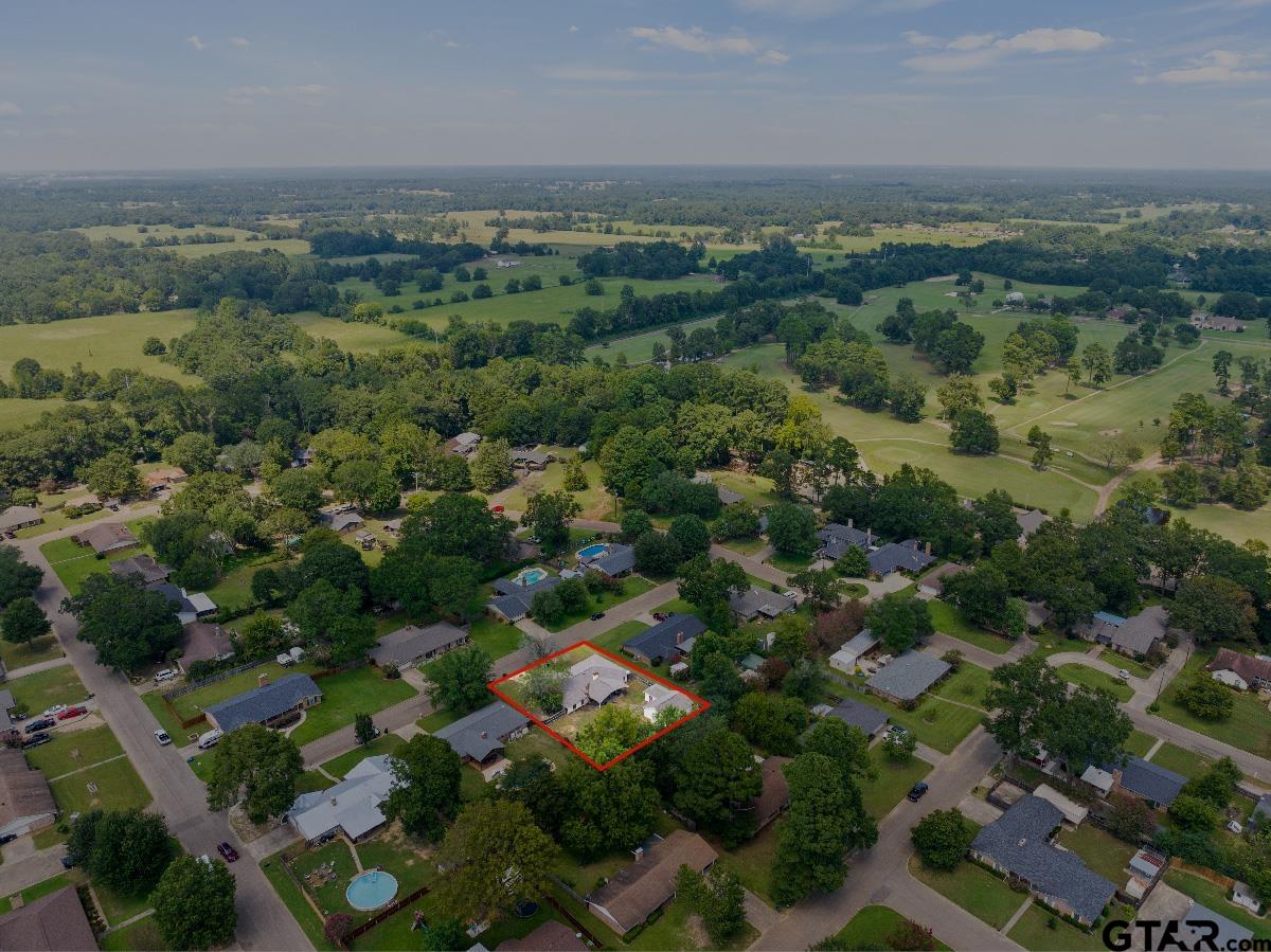 305 Country Club Lane, Pittsburg, Texas image 30