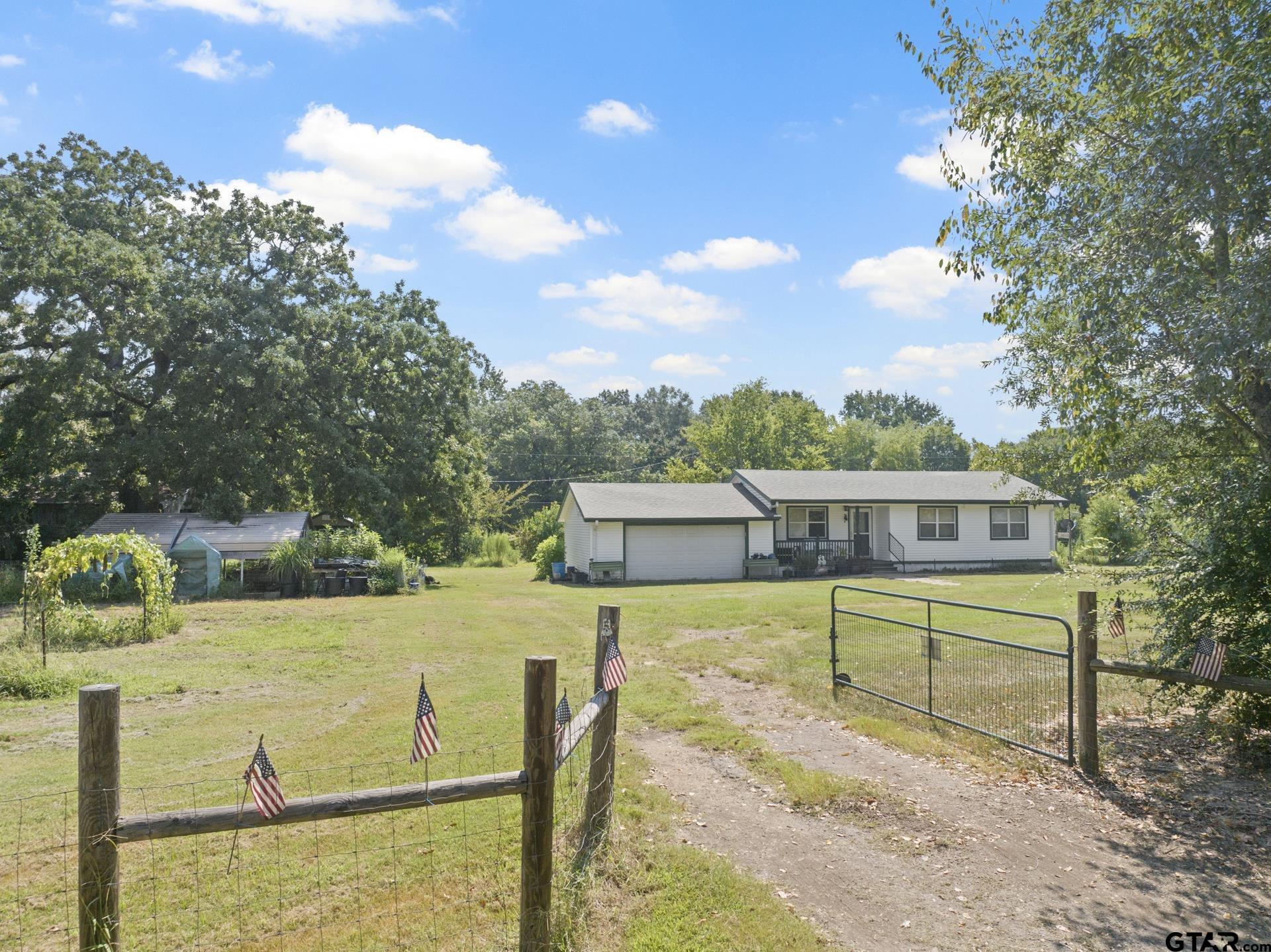 9280 NE County Road 2100, Talco, Texas image 18