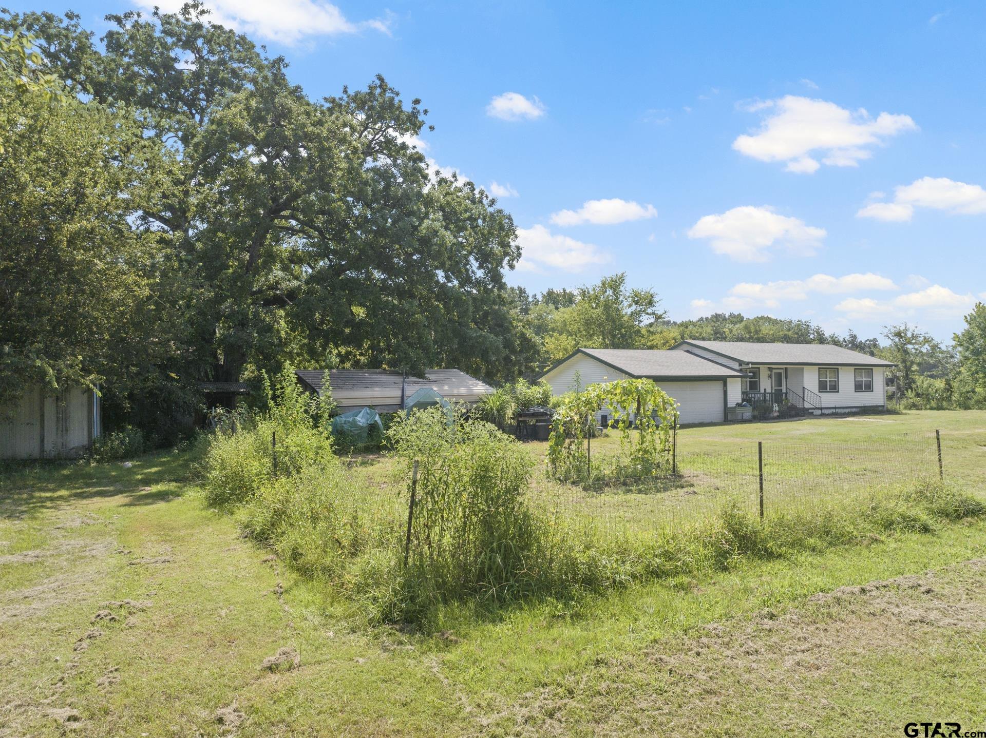 9280 NE County Road 2100, Talco, Texas image 19