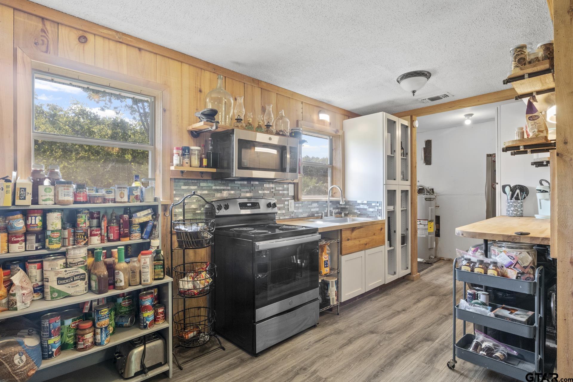9280 NE County Road 2100, Talco, Texas image 3