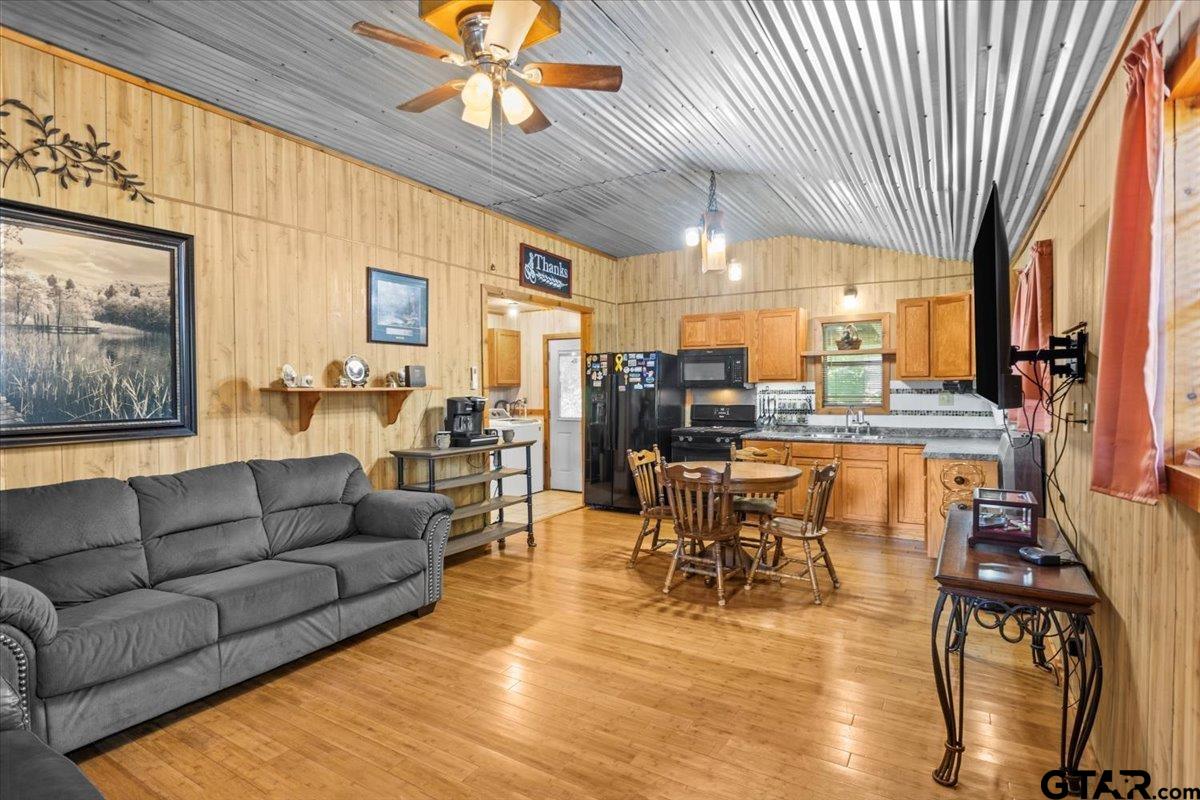 Property cover photo
