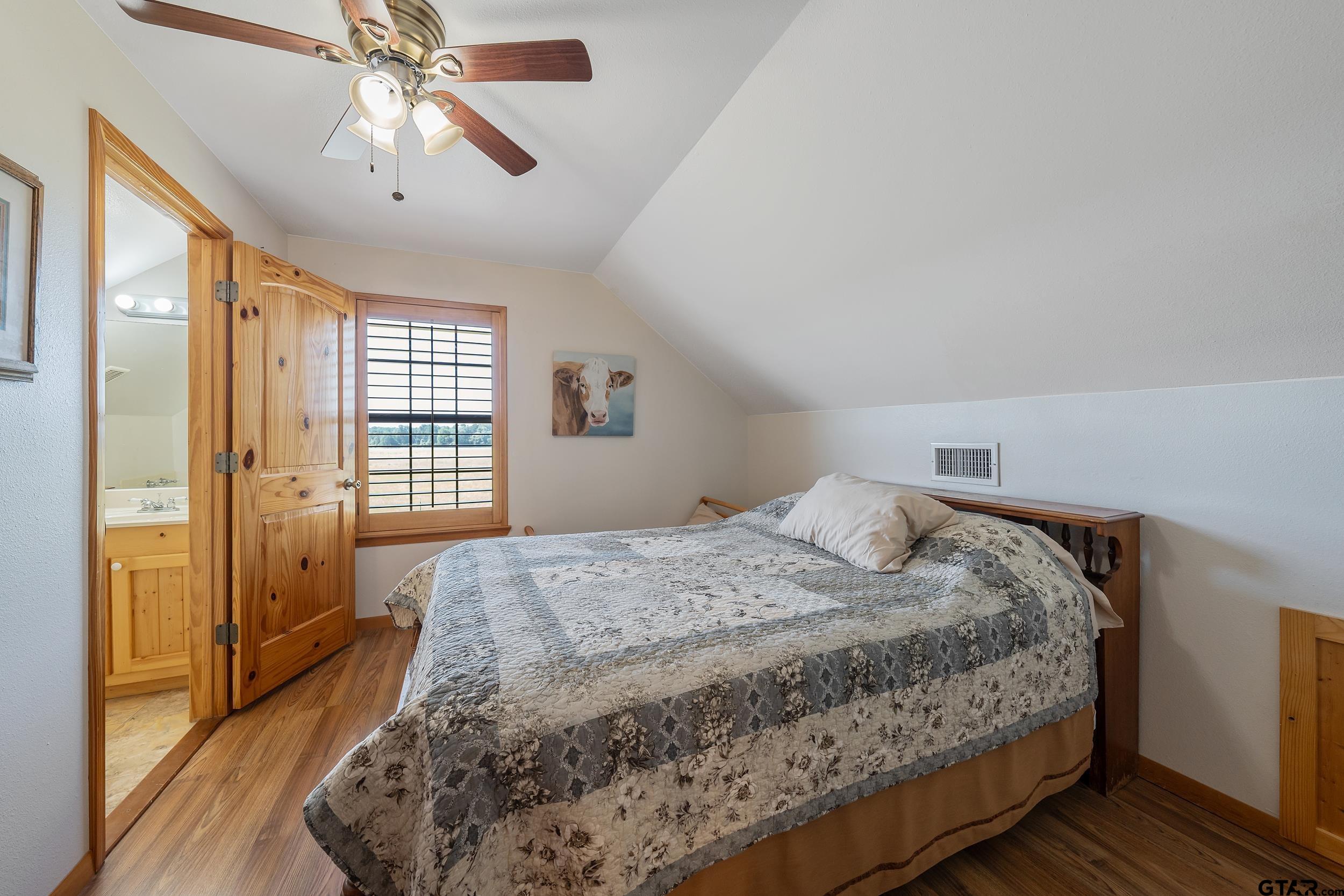 895 County Road 1208, Grapeland, Texas image 27