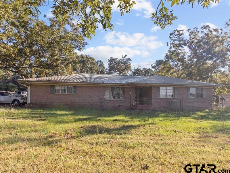 2749 Fm 2022, Elkhart, Texas image 2