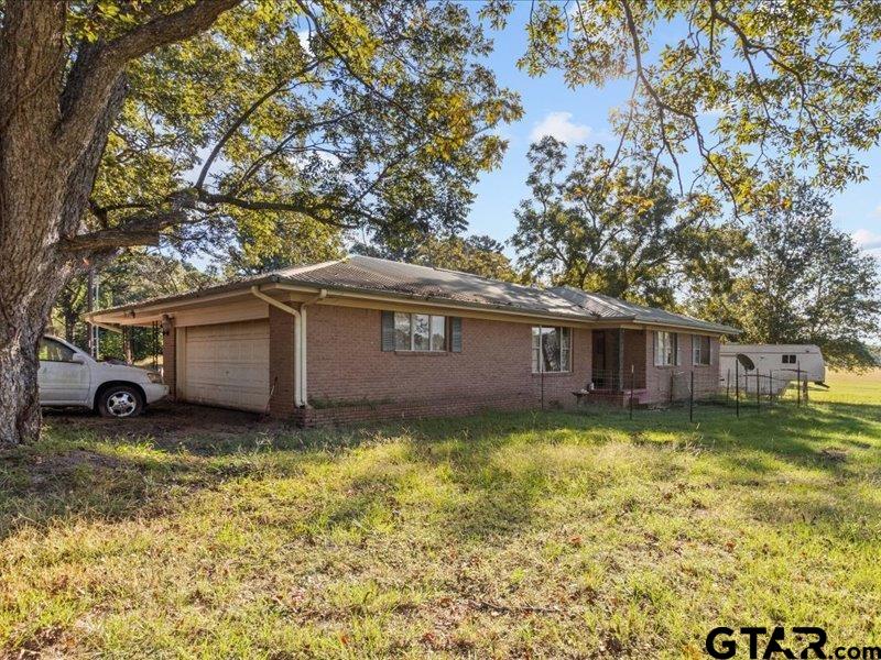 2749 Fm 2022, Elkhart, Texas image 5