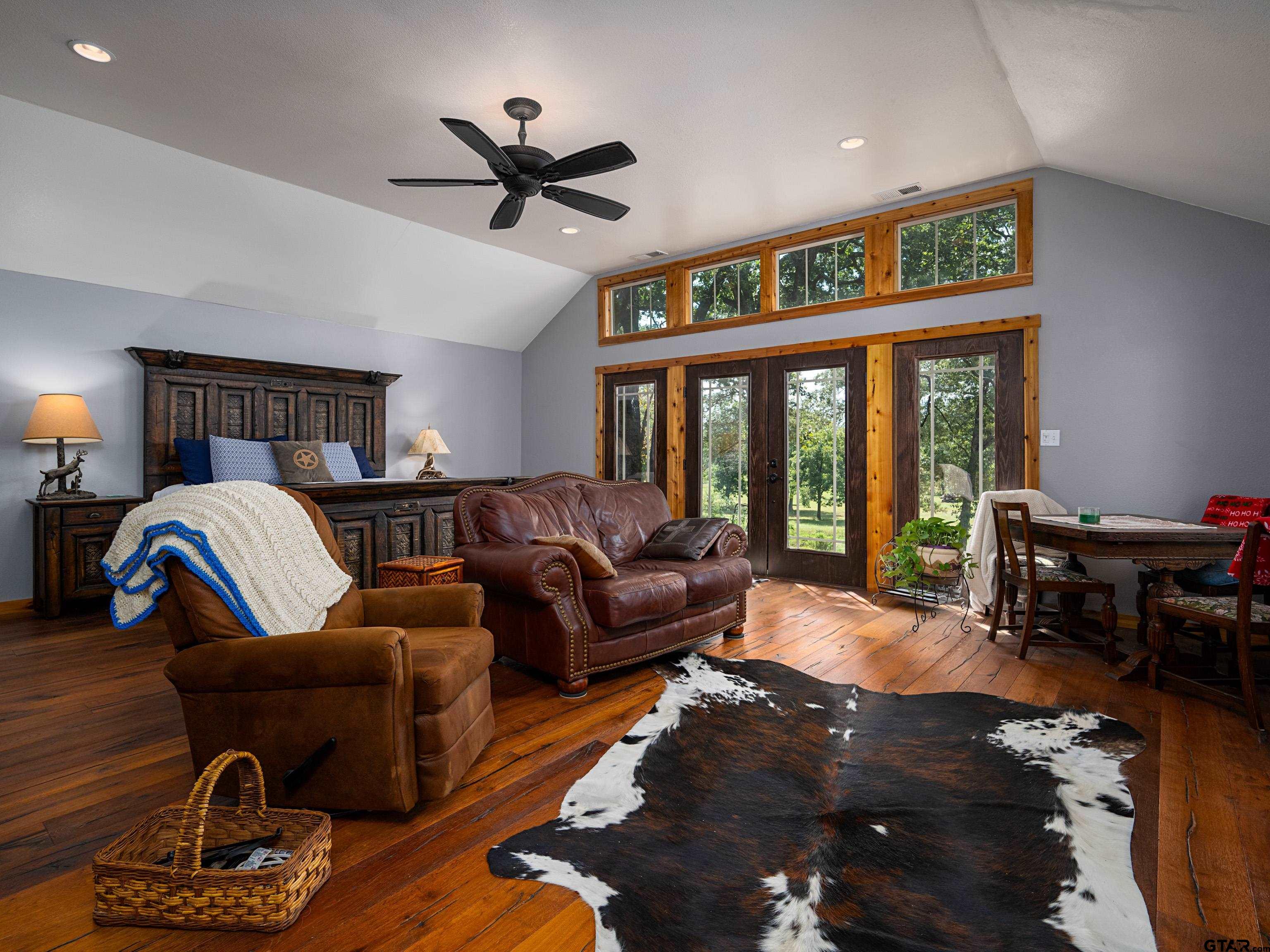 7965 Private Road 7408, Chandler, Texas image 23