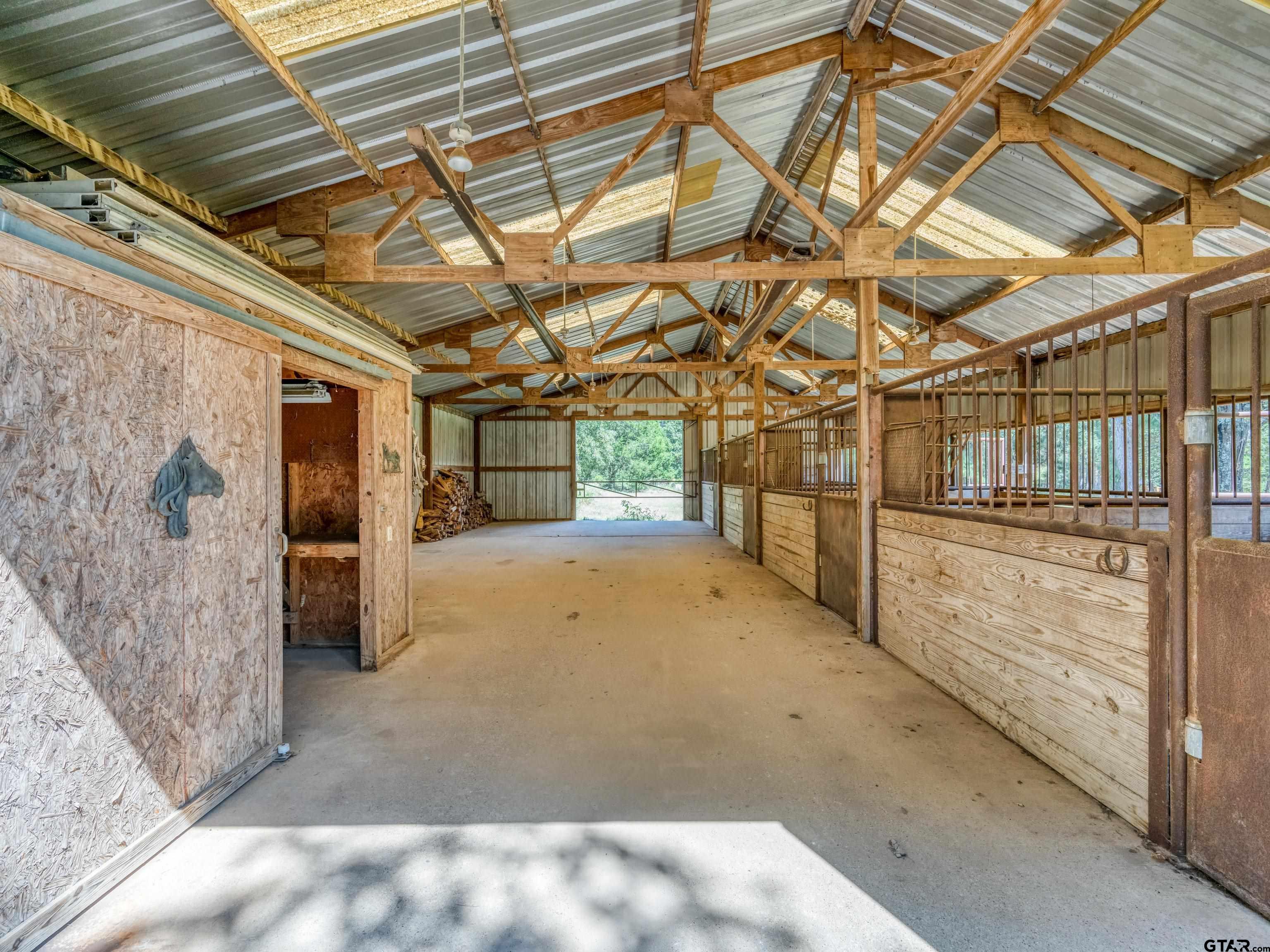 7965 Private Road 7408, Chandler, Texas image 38