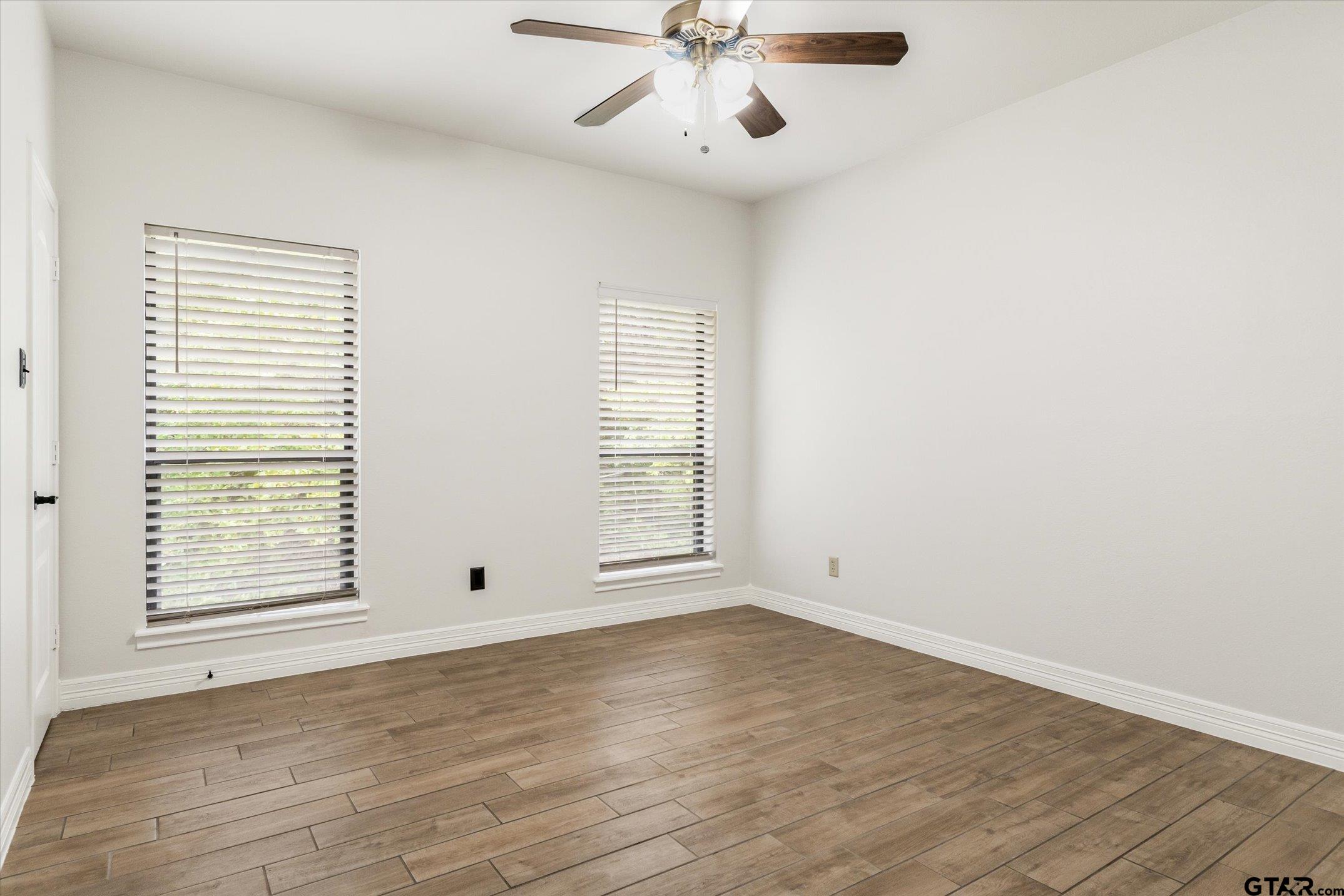 4601 Dickens, Athens, Texas image 33
