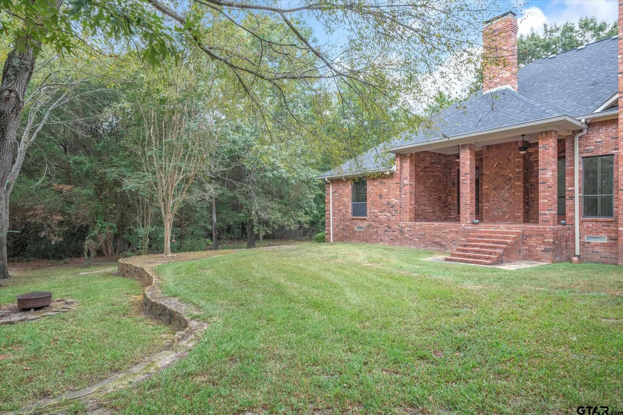 4601 Dickens, Athens, Texas image 38