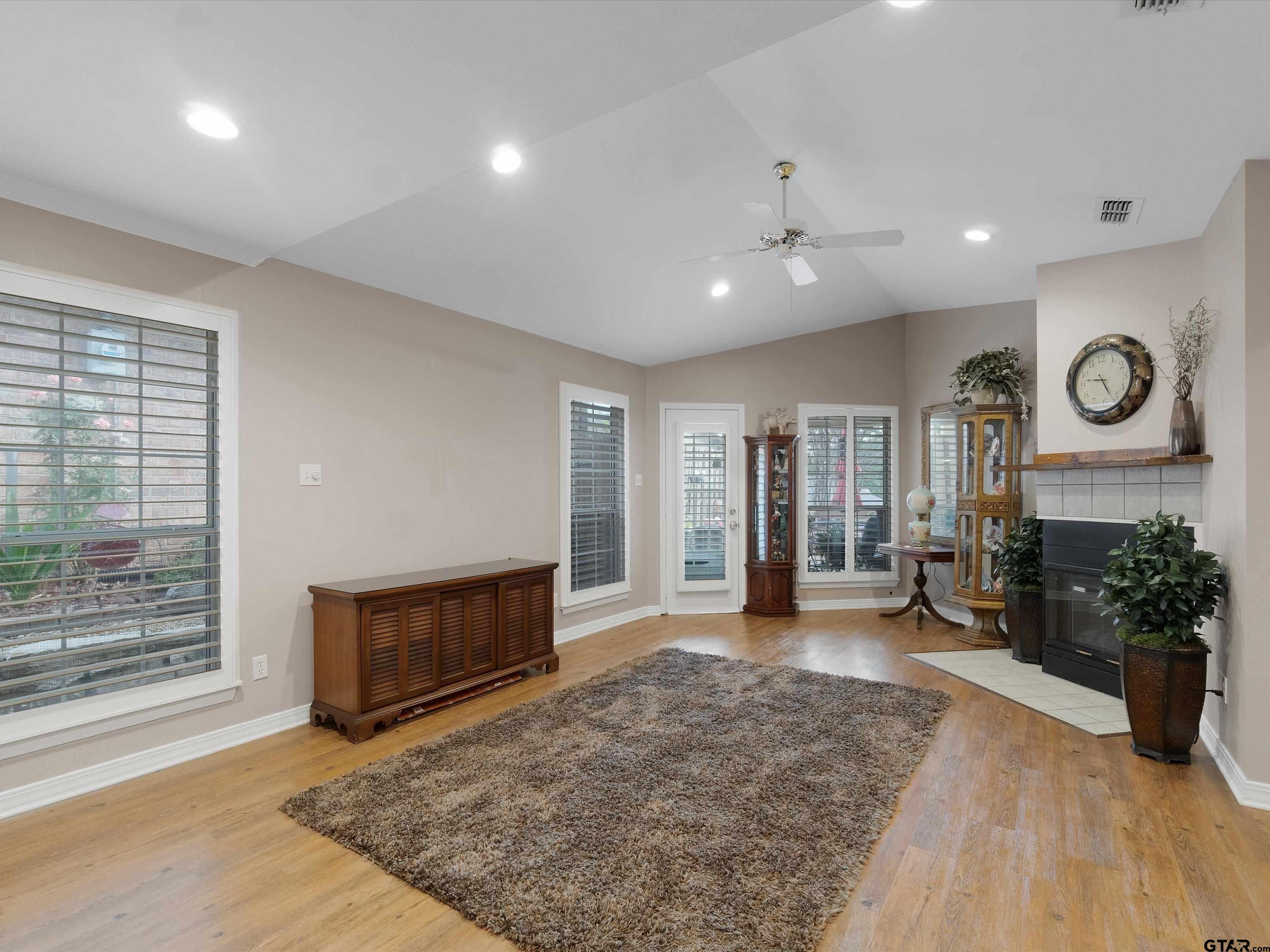 2728 Timberwood Trail, Longview, Texas image 17