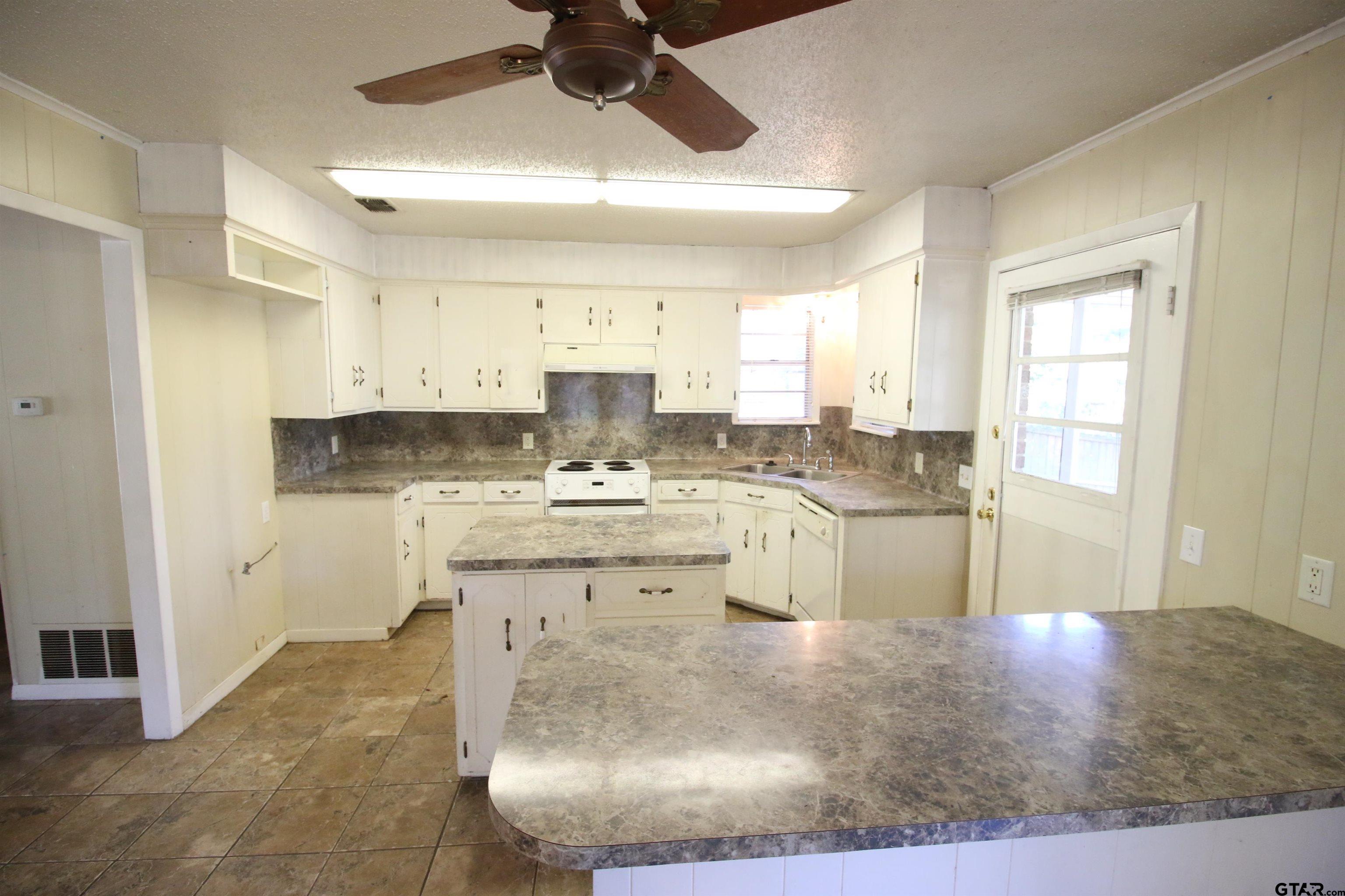 611 Northgate Rd., Hideaway, Texas image 9