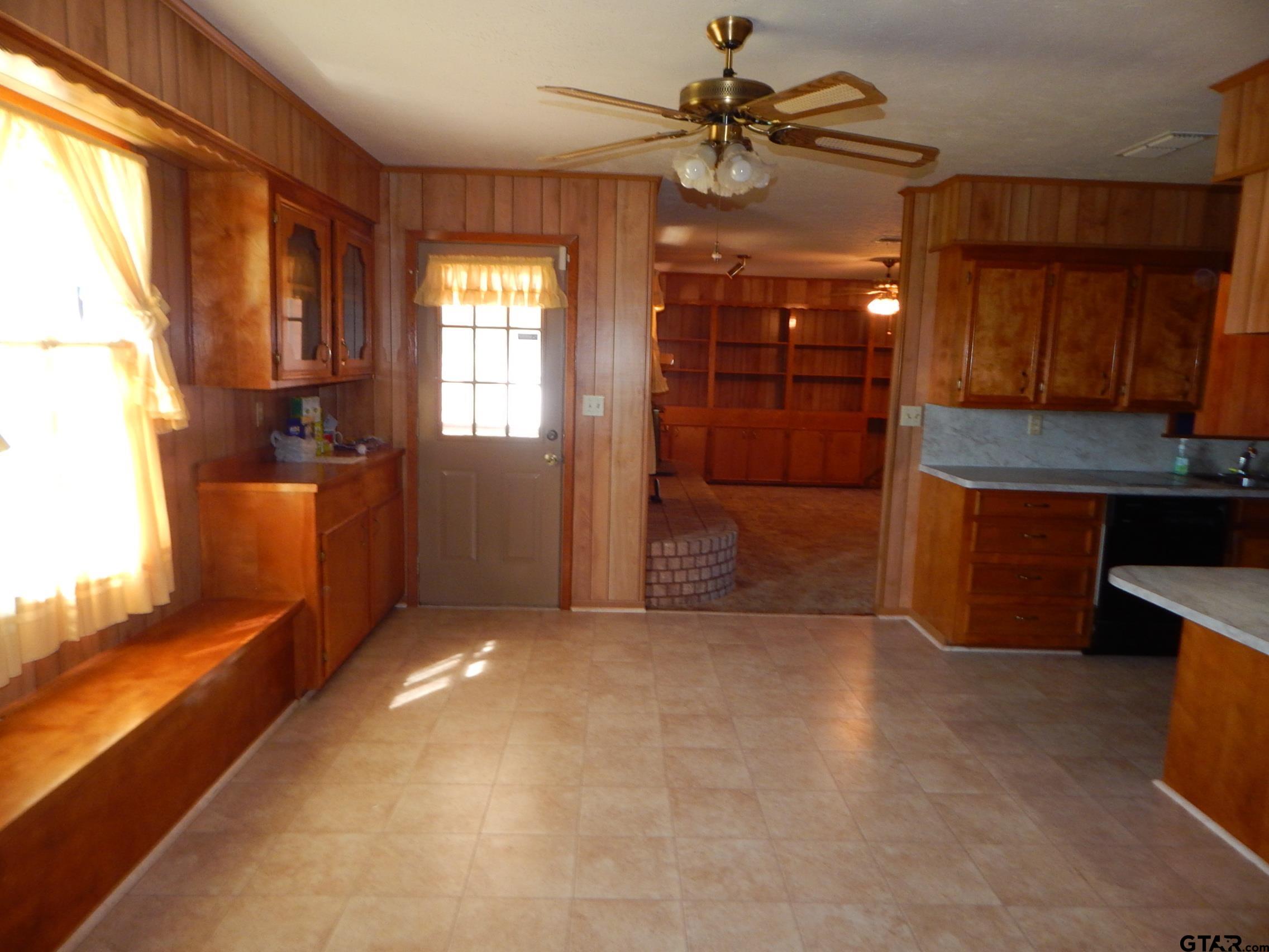 3091 Chipmunk Rd, Gilmer, Texas image 16