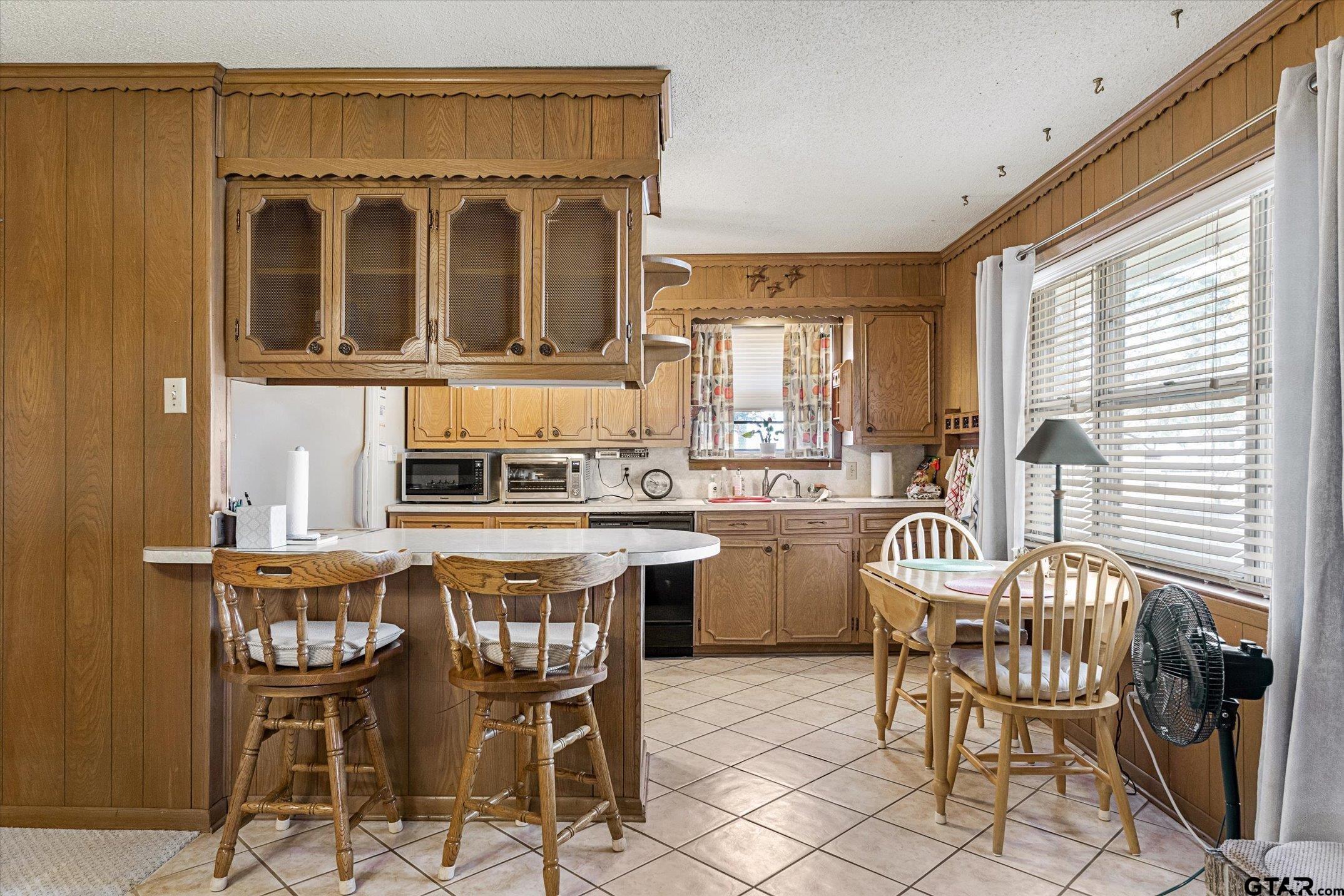 100 Rs County Road 4515, Point, Texas image 7