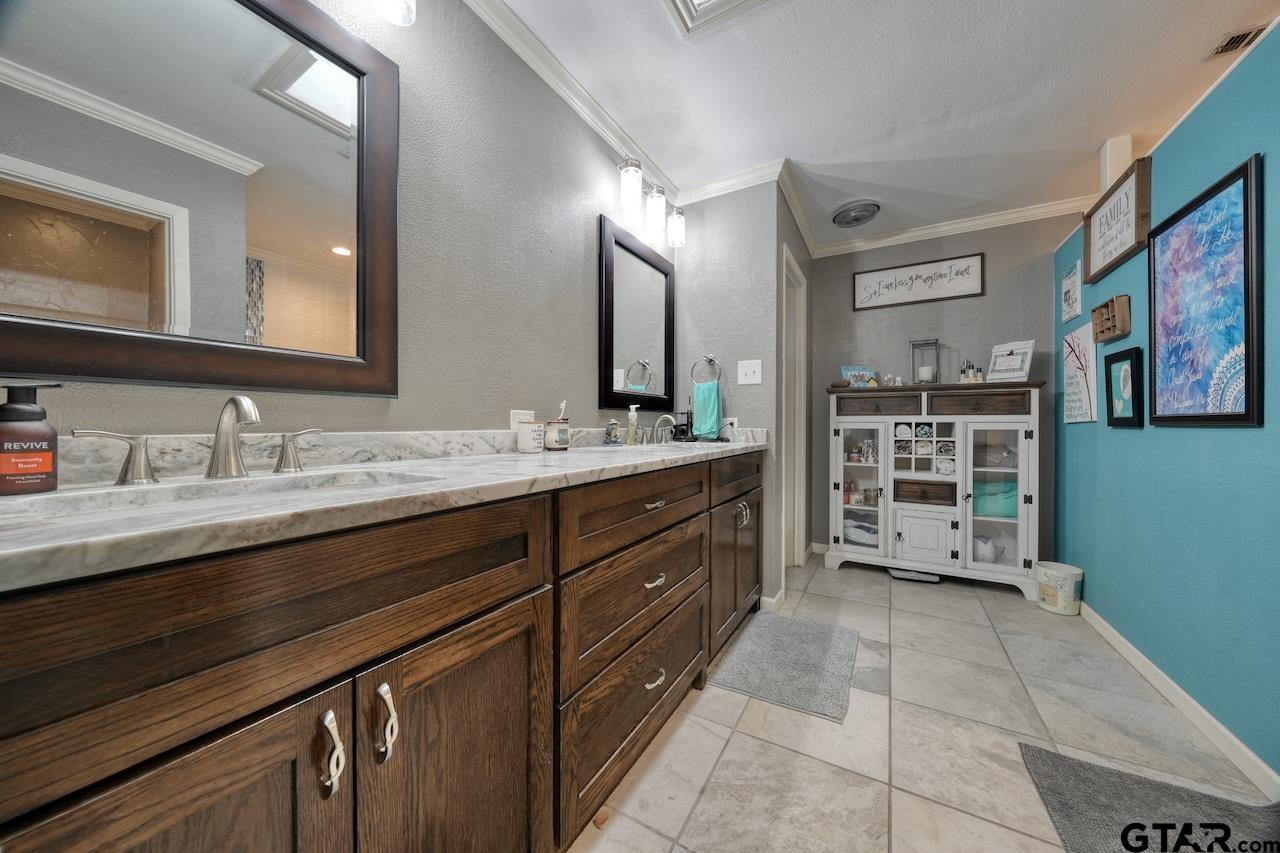 1535 Tanglewood Dr East, Hideaway, Texas image 24