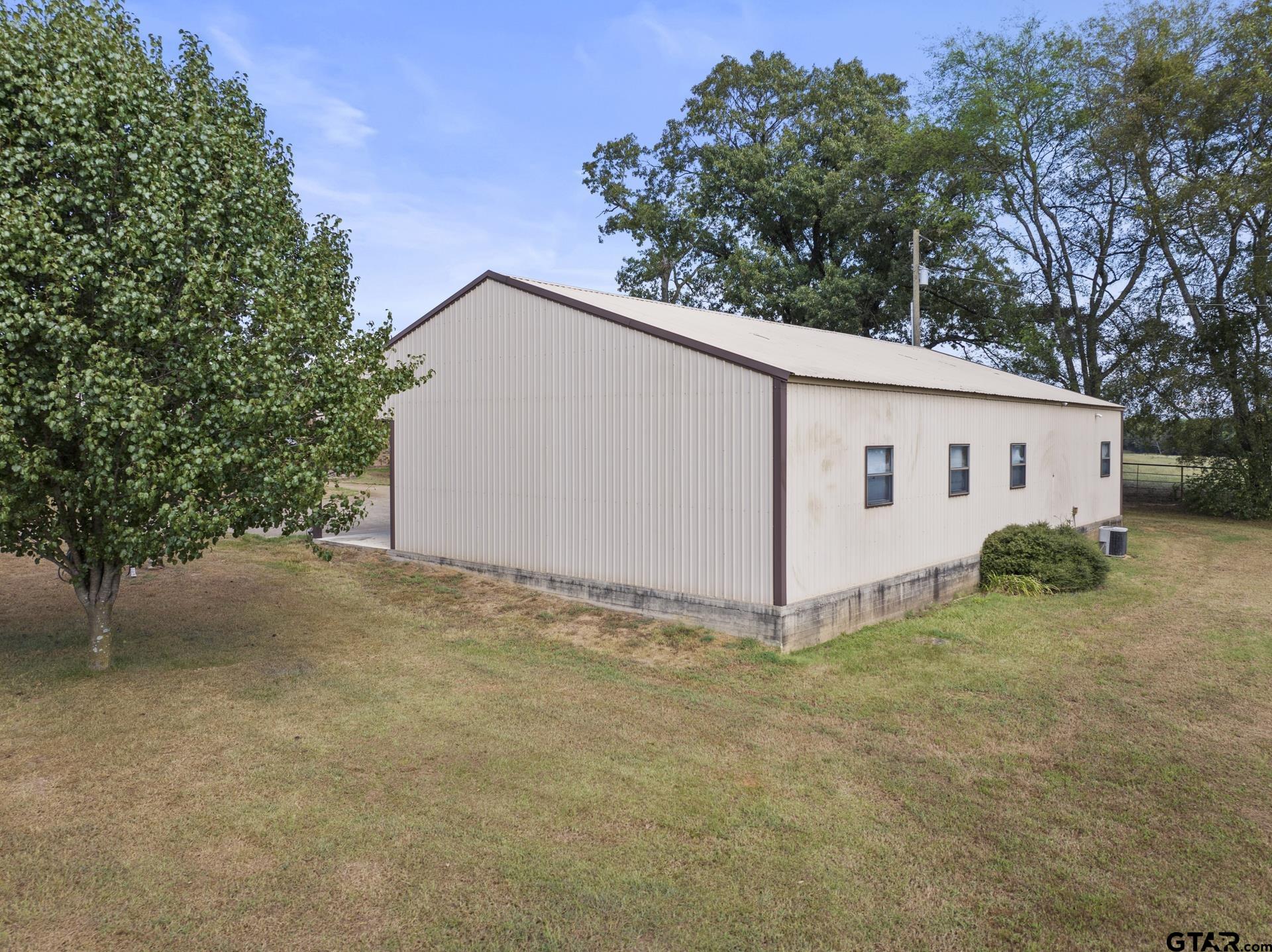 883 Cr 3309, Omaha, Texas image 35
