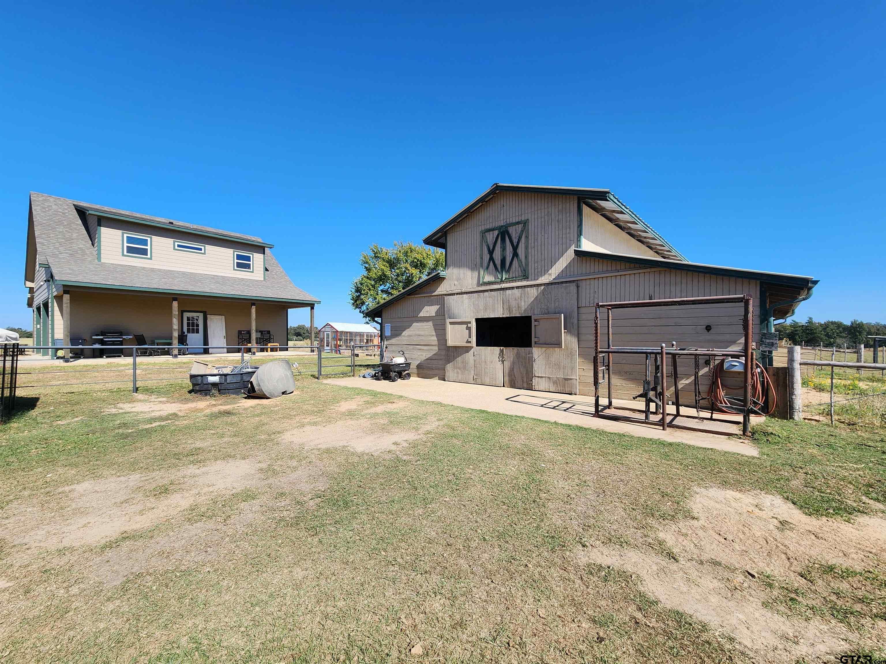 529 Cr 2304, Tennessee Colony, Texas image 21