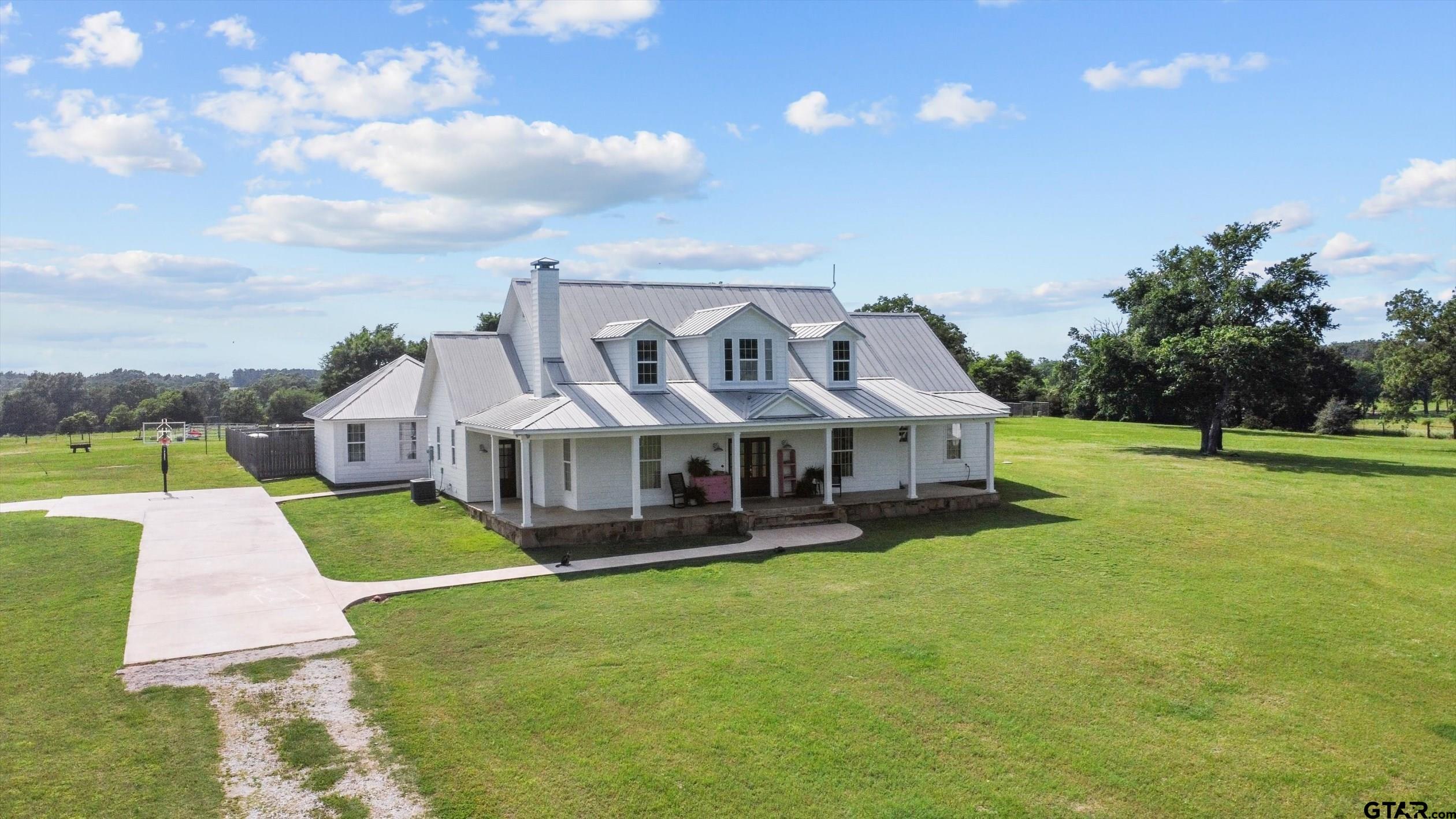 1994 An County Road 463, Montalba, Texas image 5