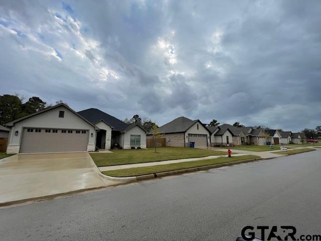 420 Deer Point Cove, Chandler, Texas image 7