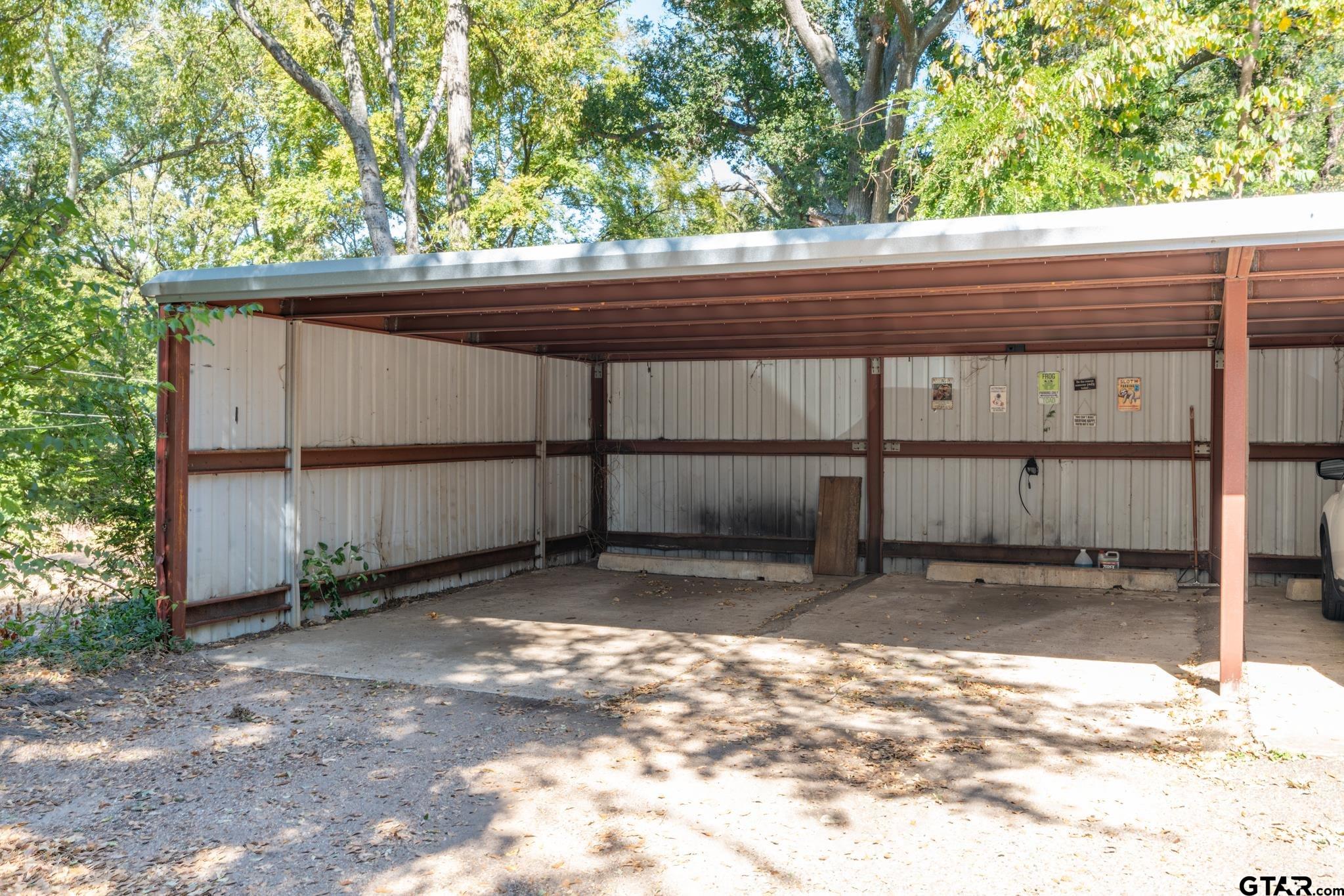 701 W Houston St, Tyler, Texas image 32