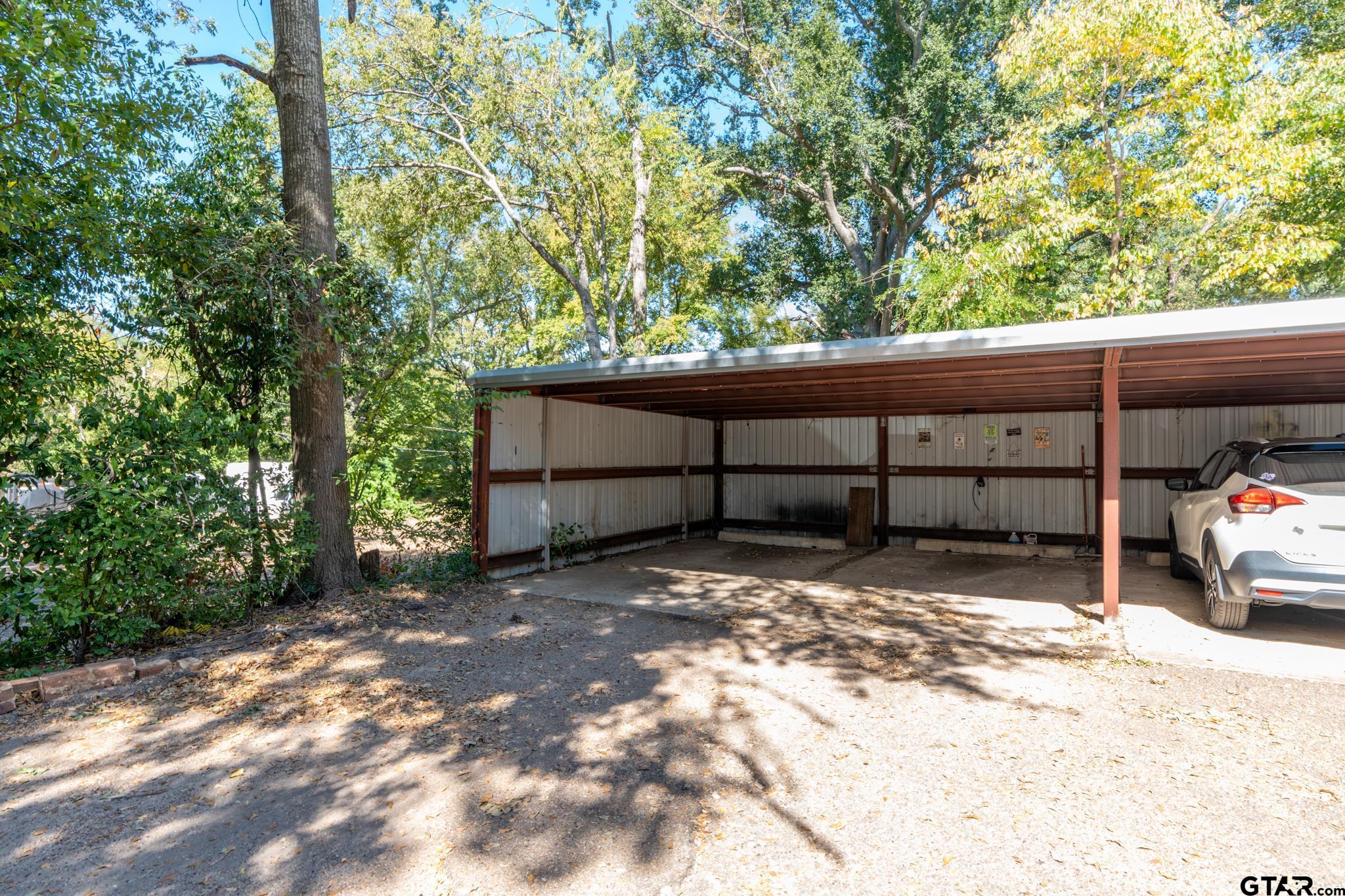 701 W Houston St, Tyler, Texas image 33